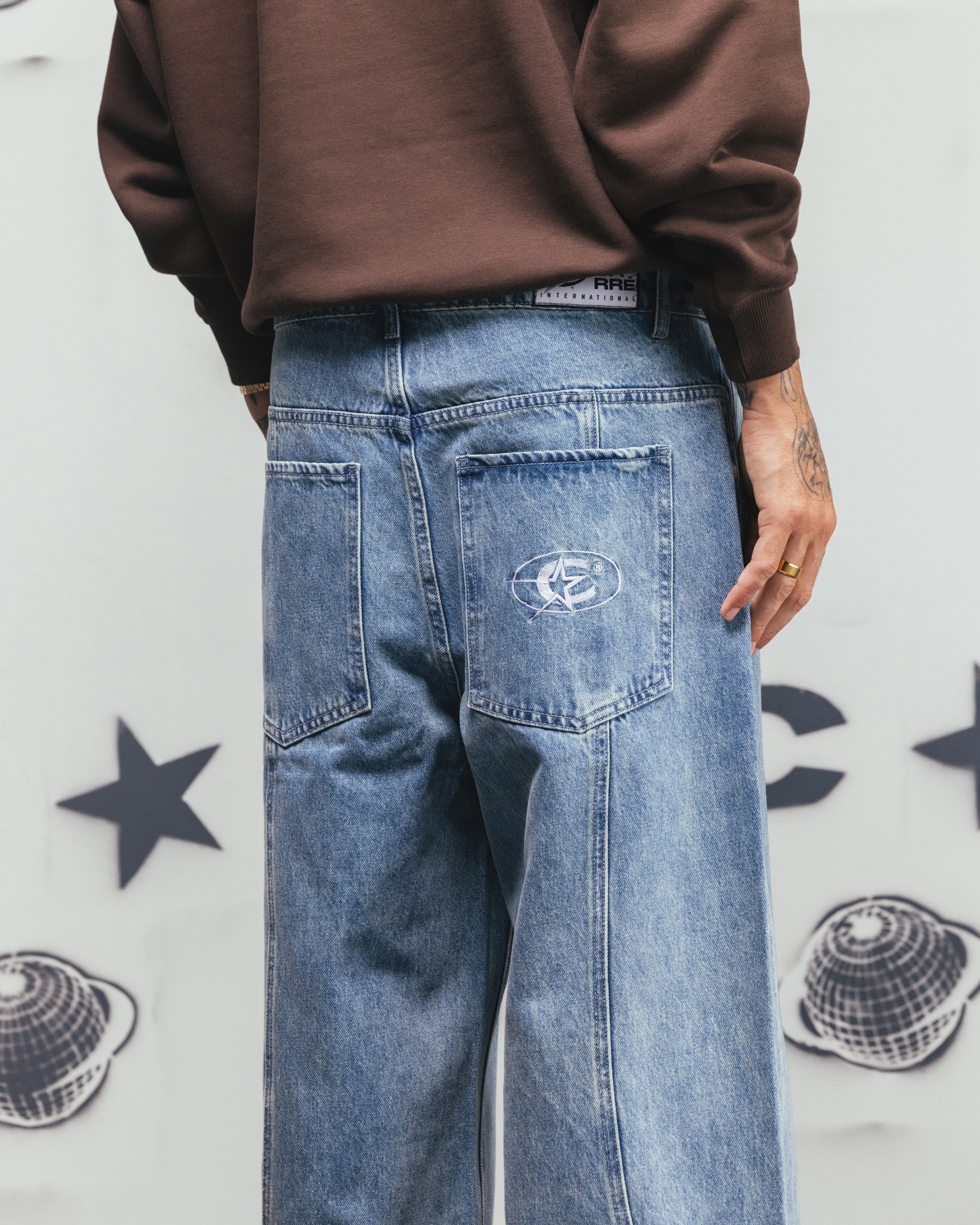 {product_title} - {shop_name}