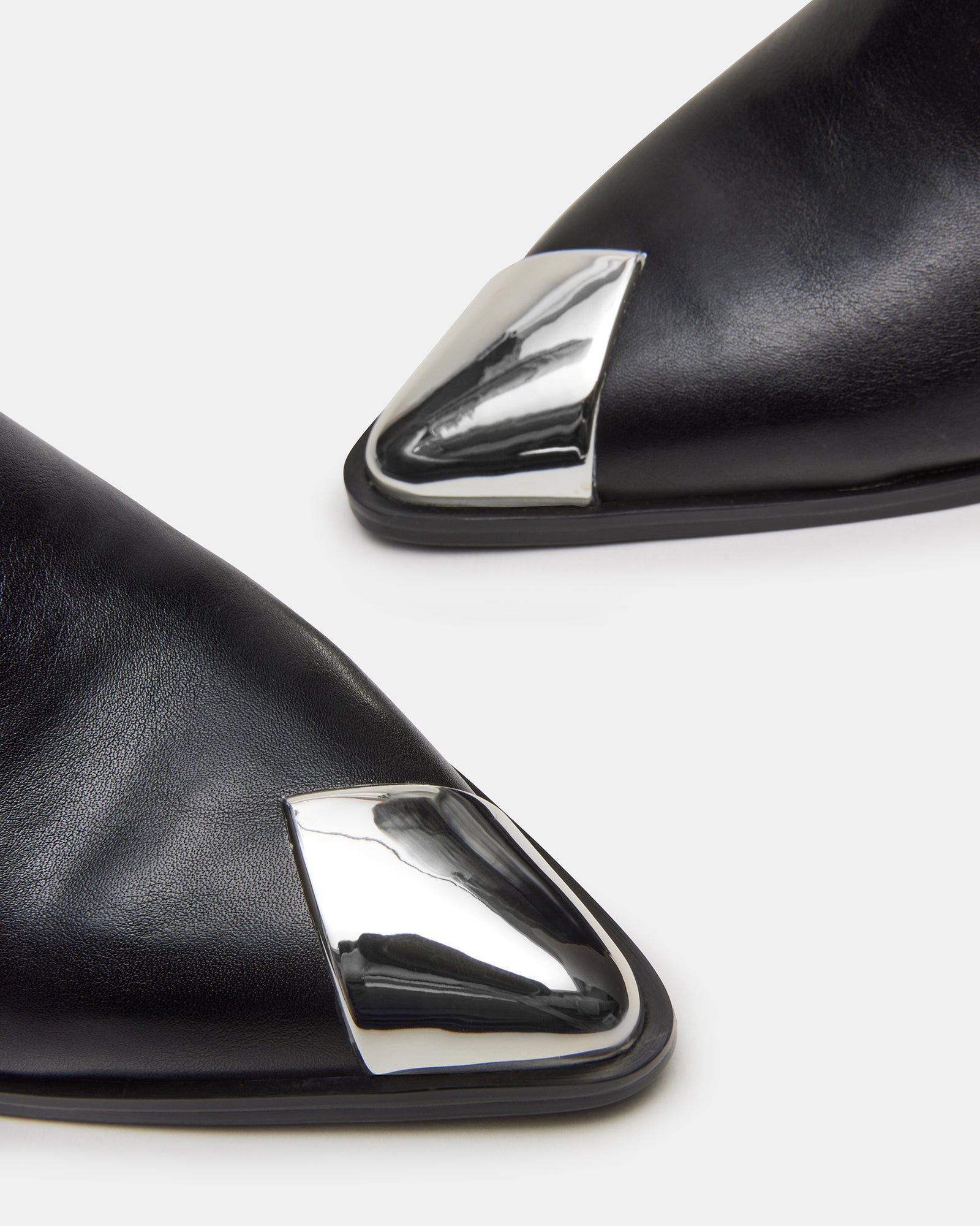 LUCIANA BLACK - SM REBOOTED、mySite、gtrtttuynbv