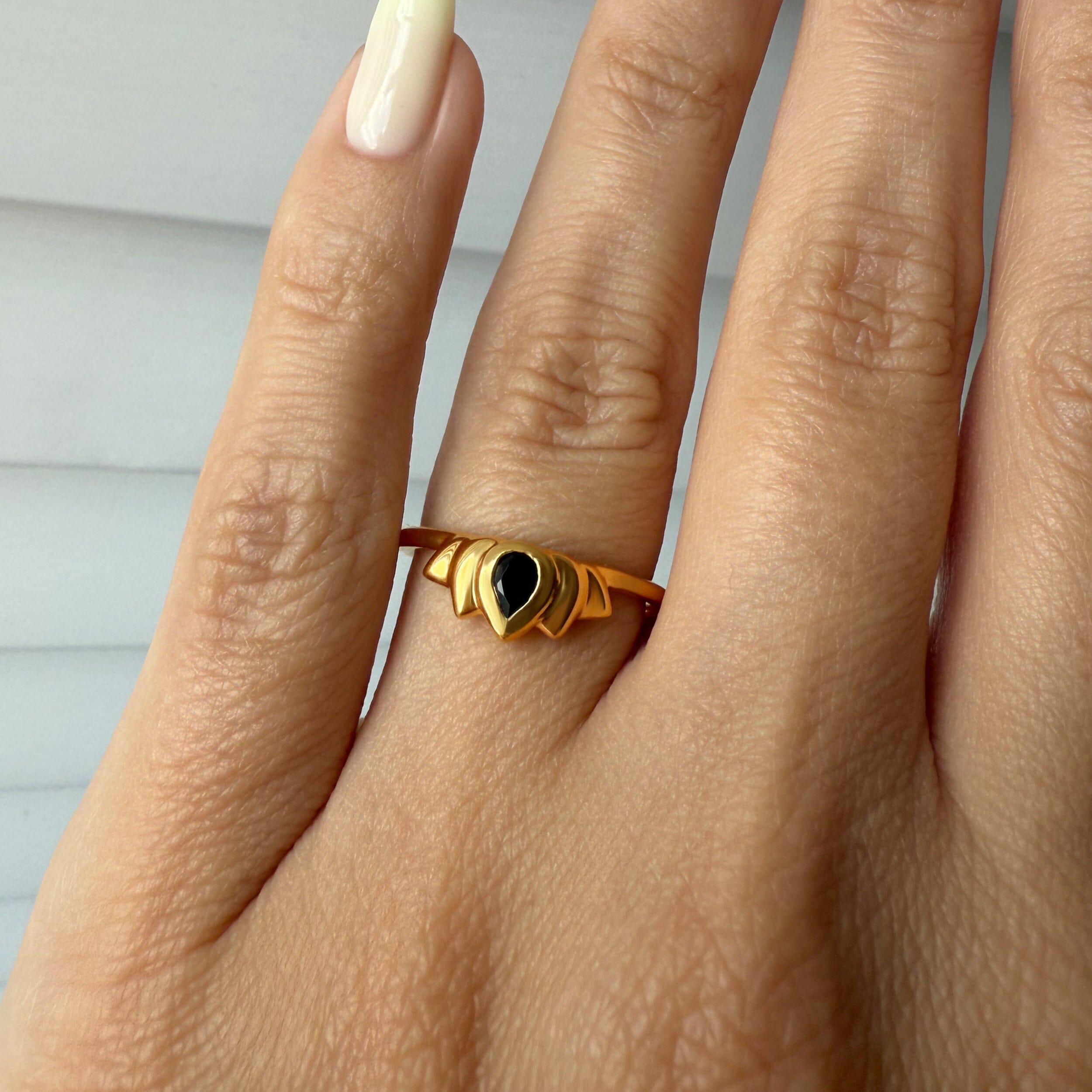 Black Obsidian Ring - Dainty Lotus、mySite、hinf8tx79