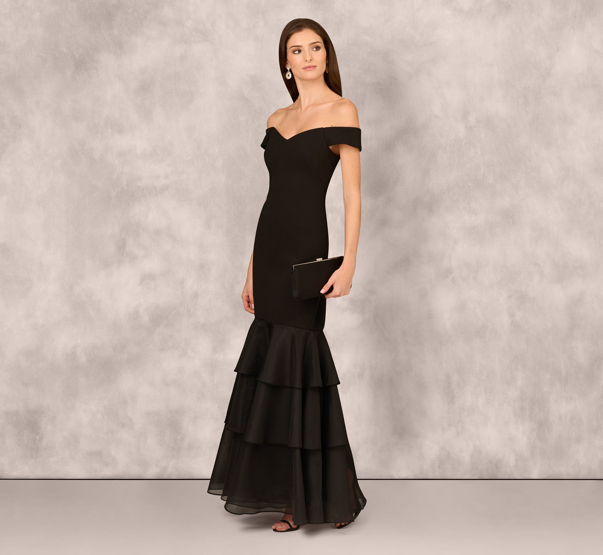 Off Shoulder Organza Flounce Mermaid Gown In Black、mySite、solidvoid