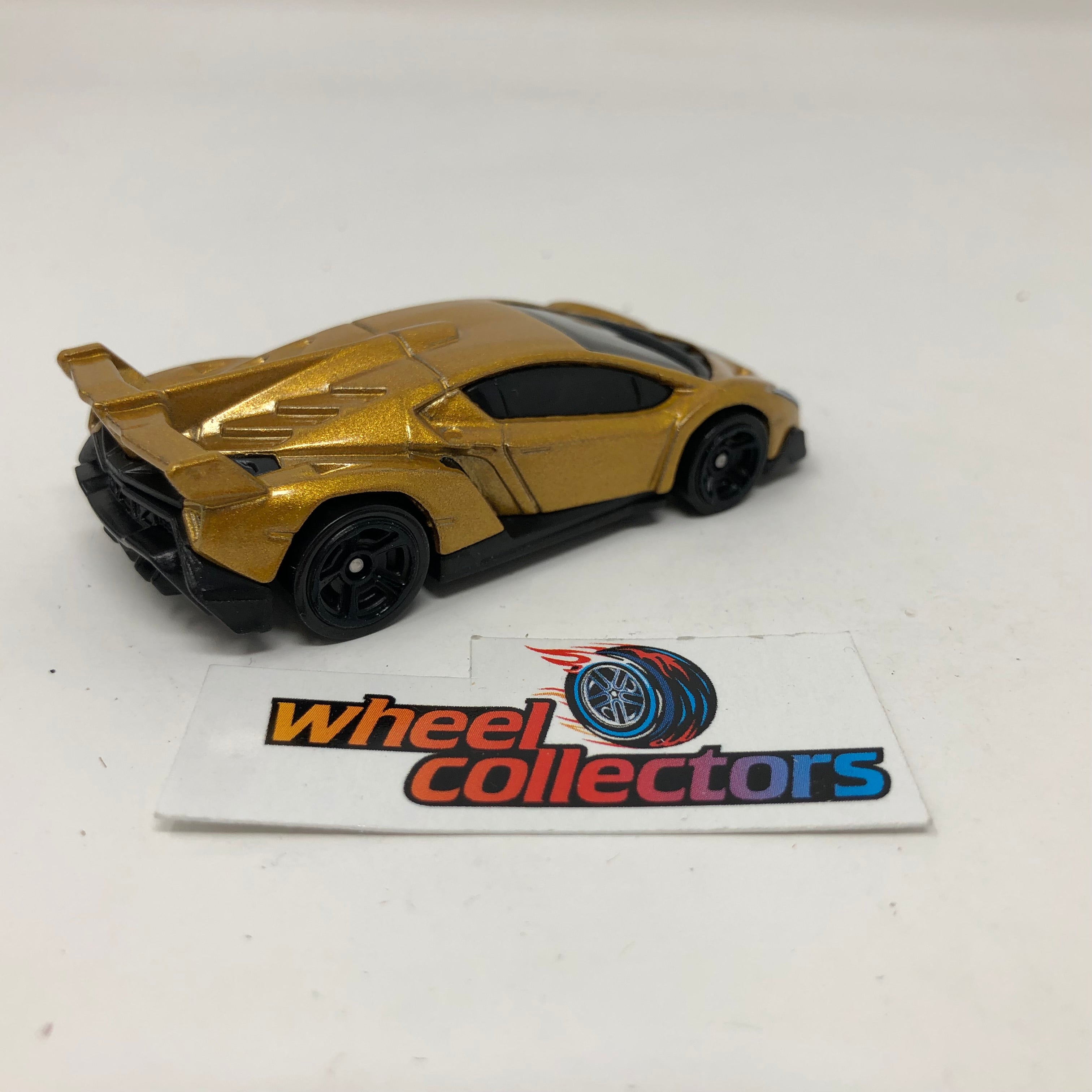 Lamborghini Venemo * Gold * Hot Wheels Loose 1:64 Scale、mySite、hgirdovlk