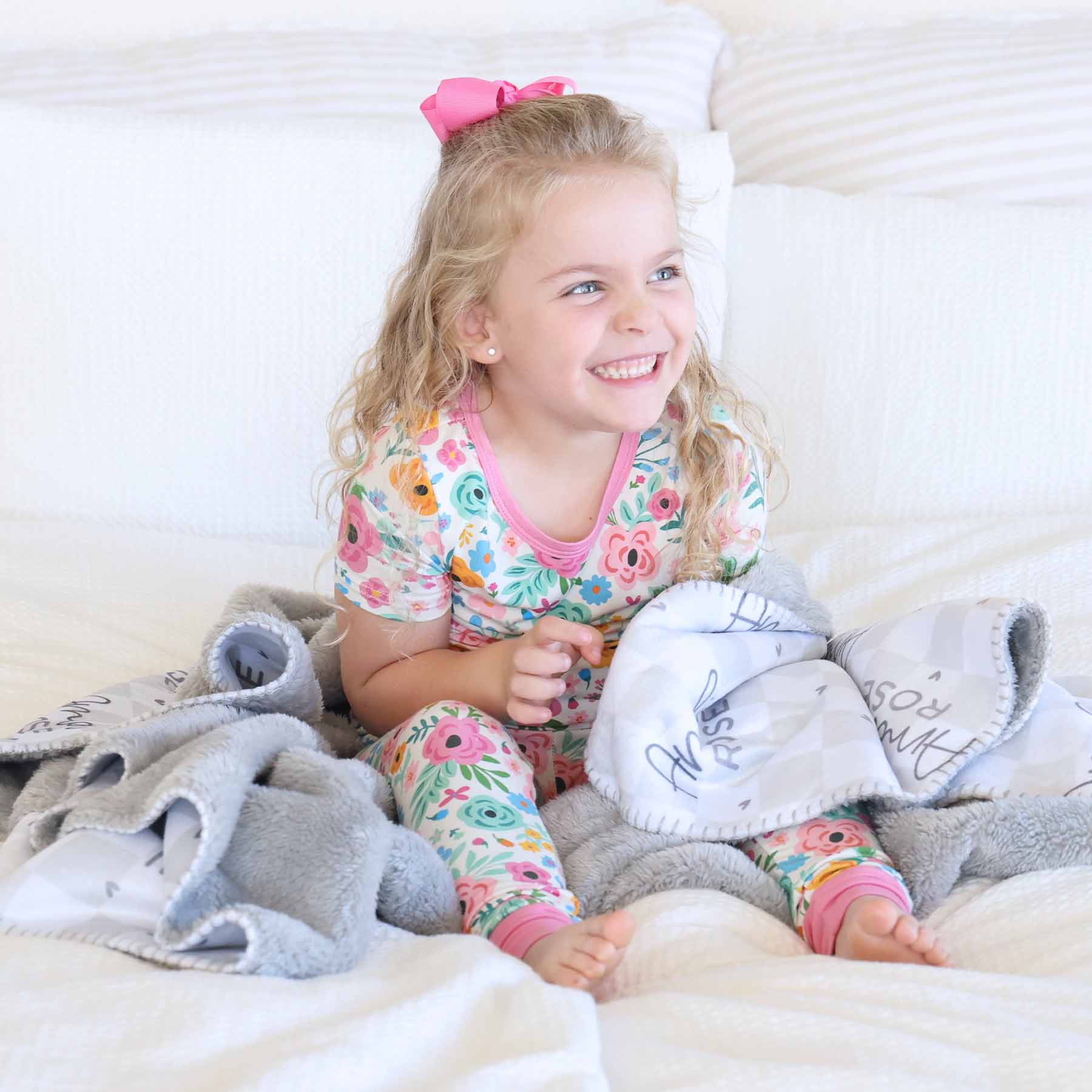  Personalized Fuzzy Kids Blanket | Gray Check、mySite、layawaytickets