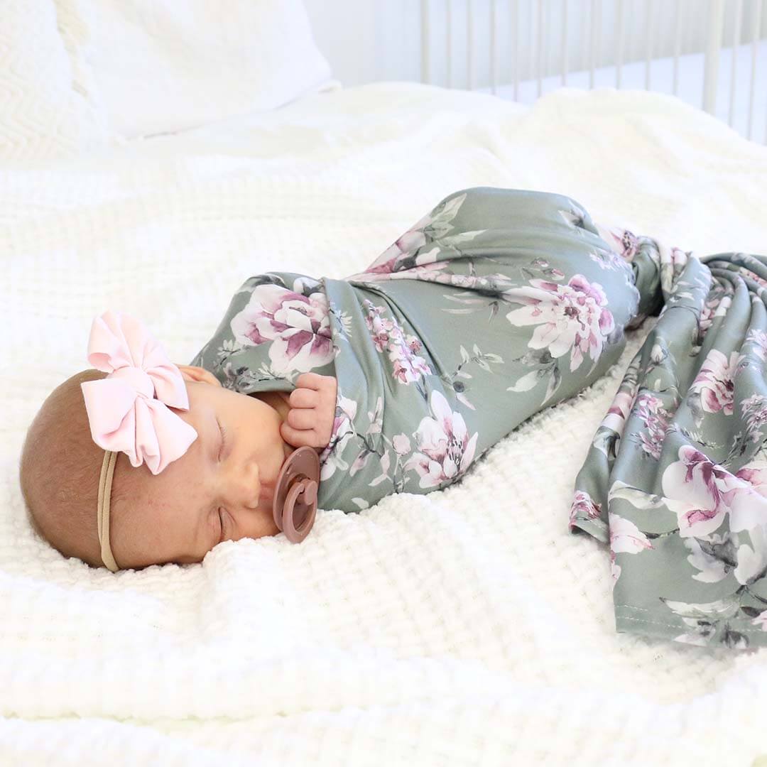  Saylor's Sage & Blush Floral Oversized Swaddle Blanket、mySite、layawaytickets