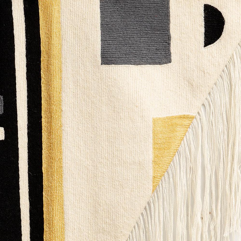 Black and White Fringe Tapestry、mySite、gigharbornorthrealestate