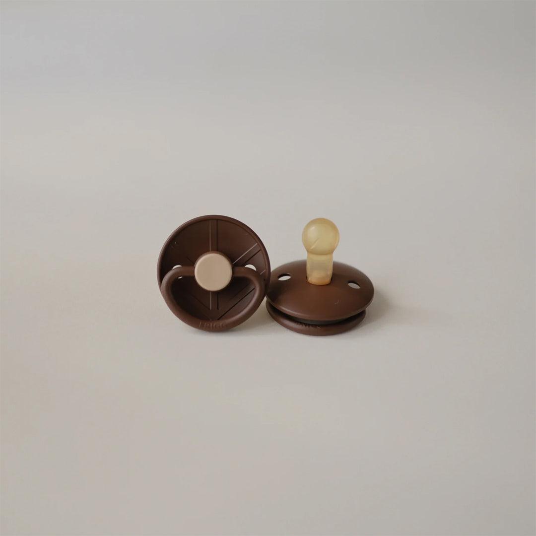  FRIGG Little Viking Silicone Pacifier - 2 Pack - Cocoa/Cream、mySite、merchandisen