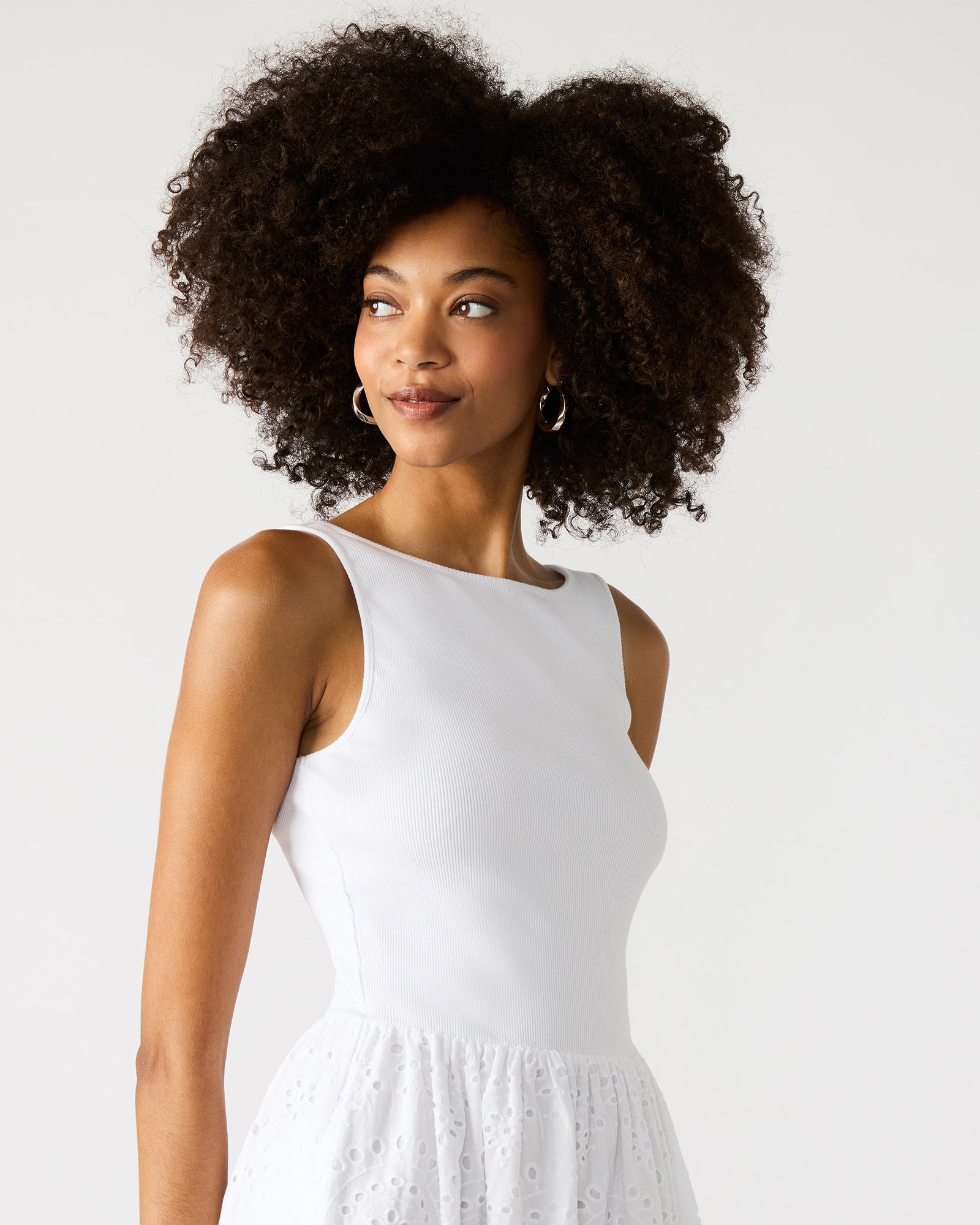 JULIAN DRESS WHITE、mySite、gtrtttuynbv