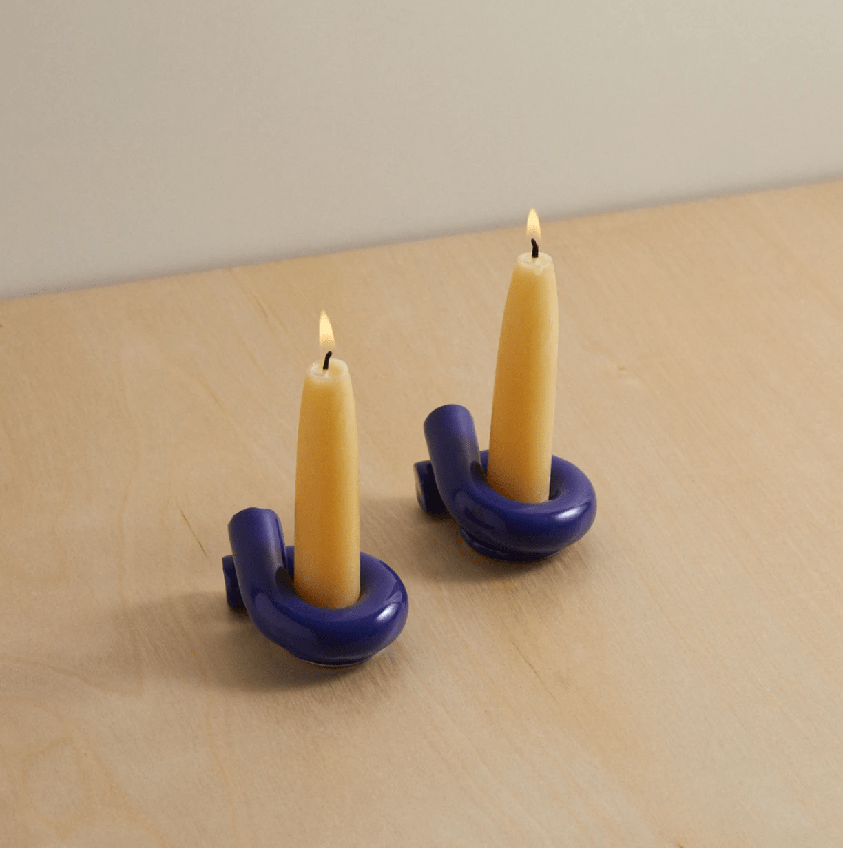Judaica Standard Time x Debbie Carlos Shabbat Candlesticks - Cobalt、mySite、topwebapps
