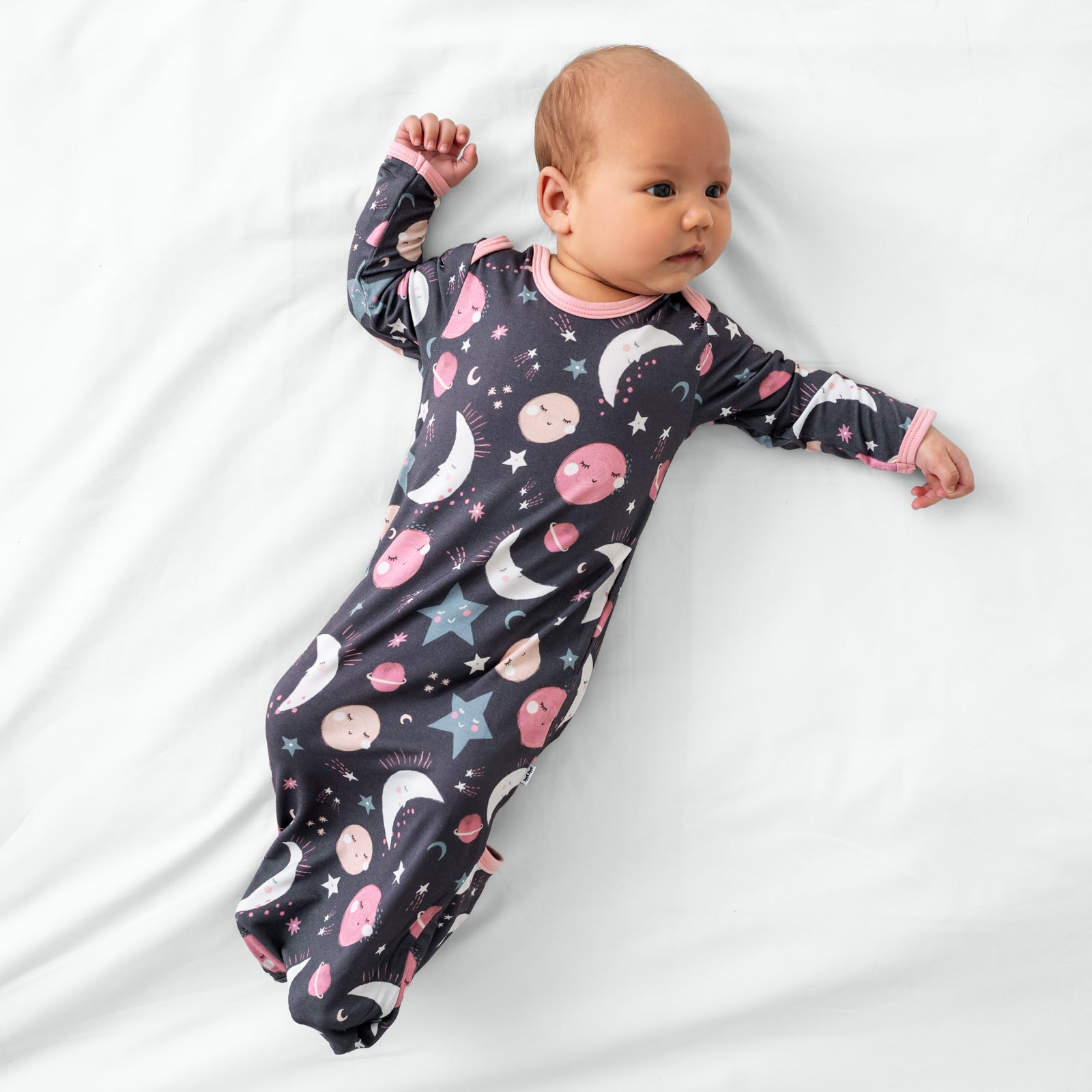 Pink To the Moon & Back Infant Gown、mySite、g9winljtr