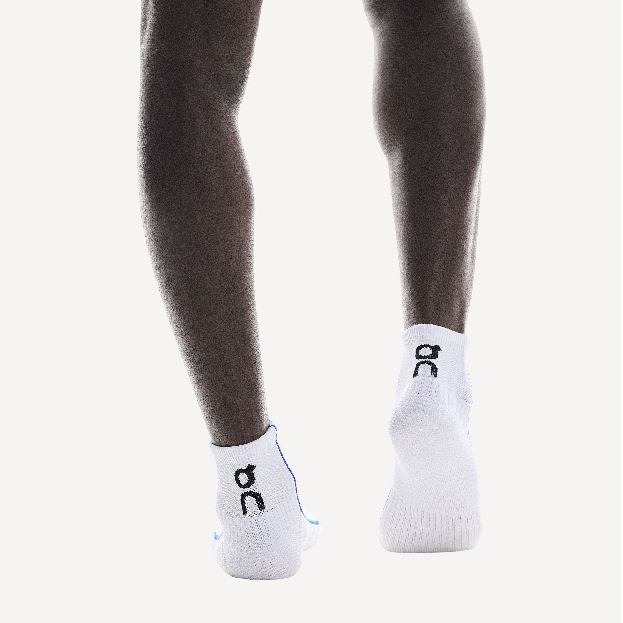 On Court Mid Tennis Socks