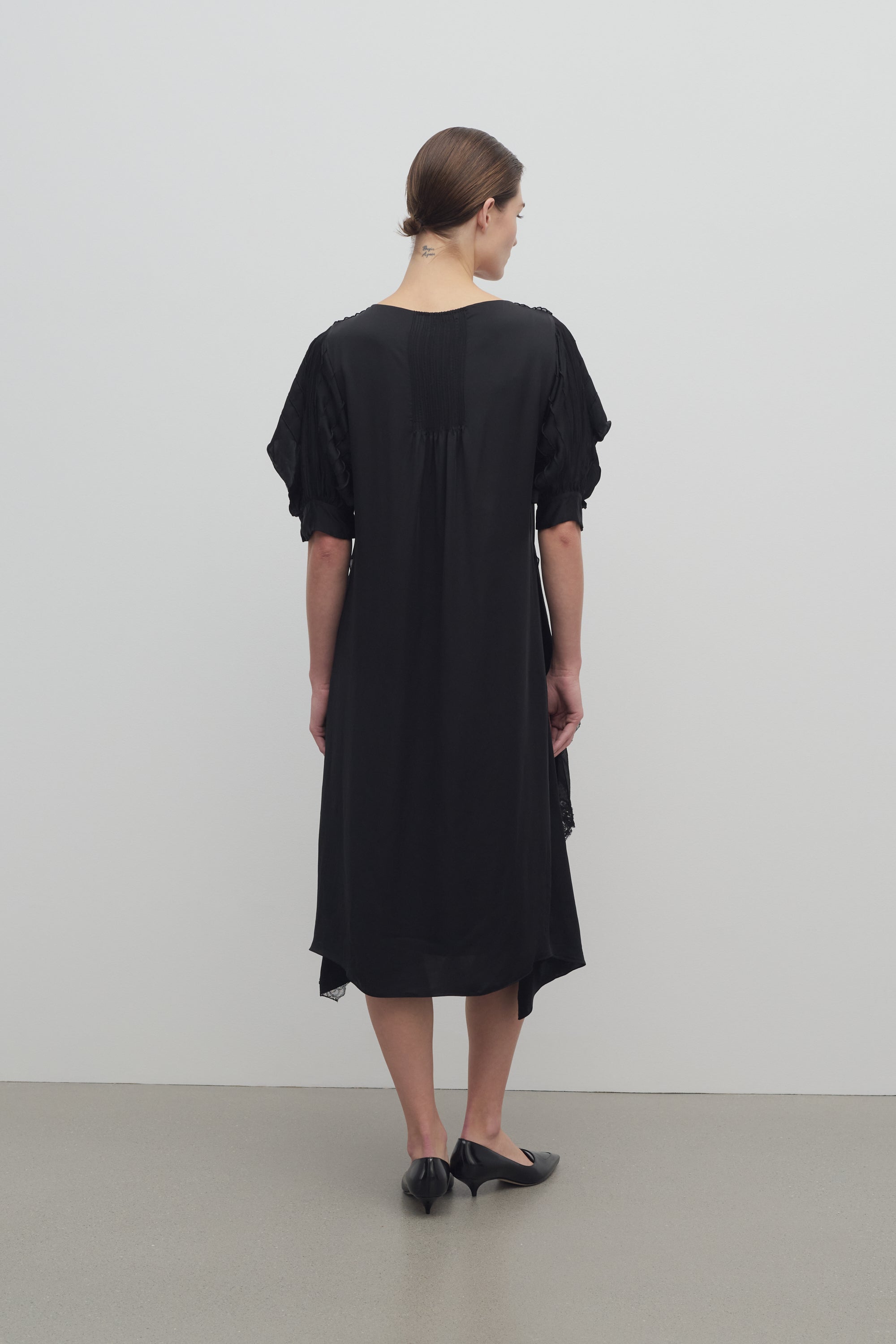 Poleis Dress in Cupro、mySite、aoinhome