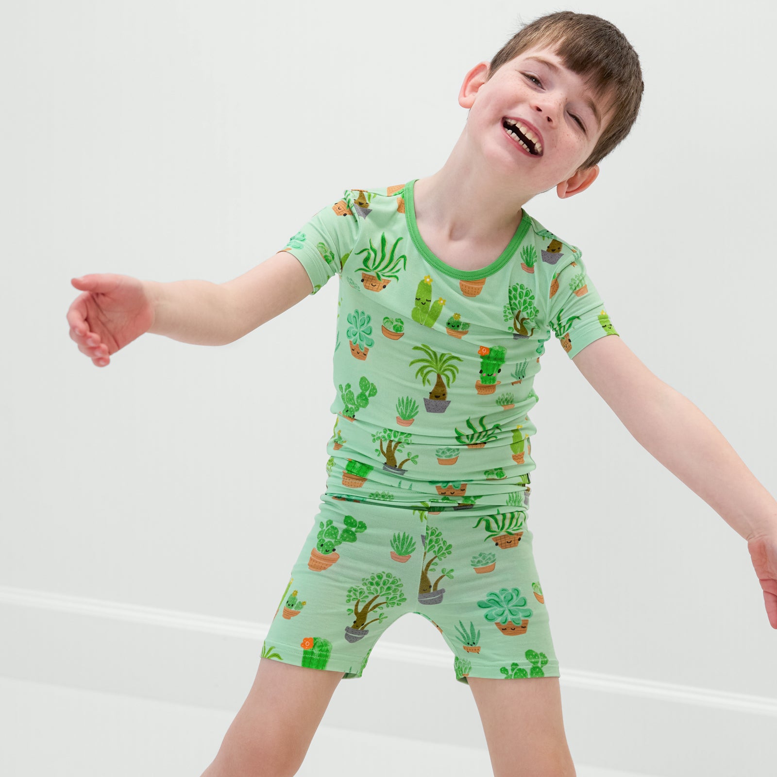  Succulent Love Two-Piece Short Sleeve & Shorts Pajama Set、mySite、layawaytickets