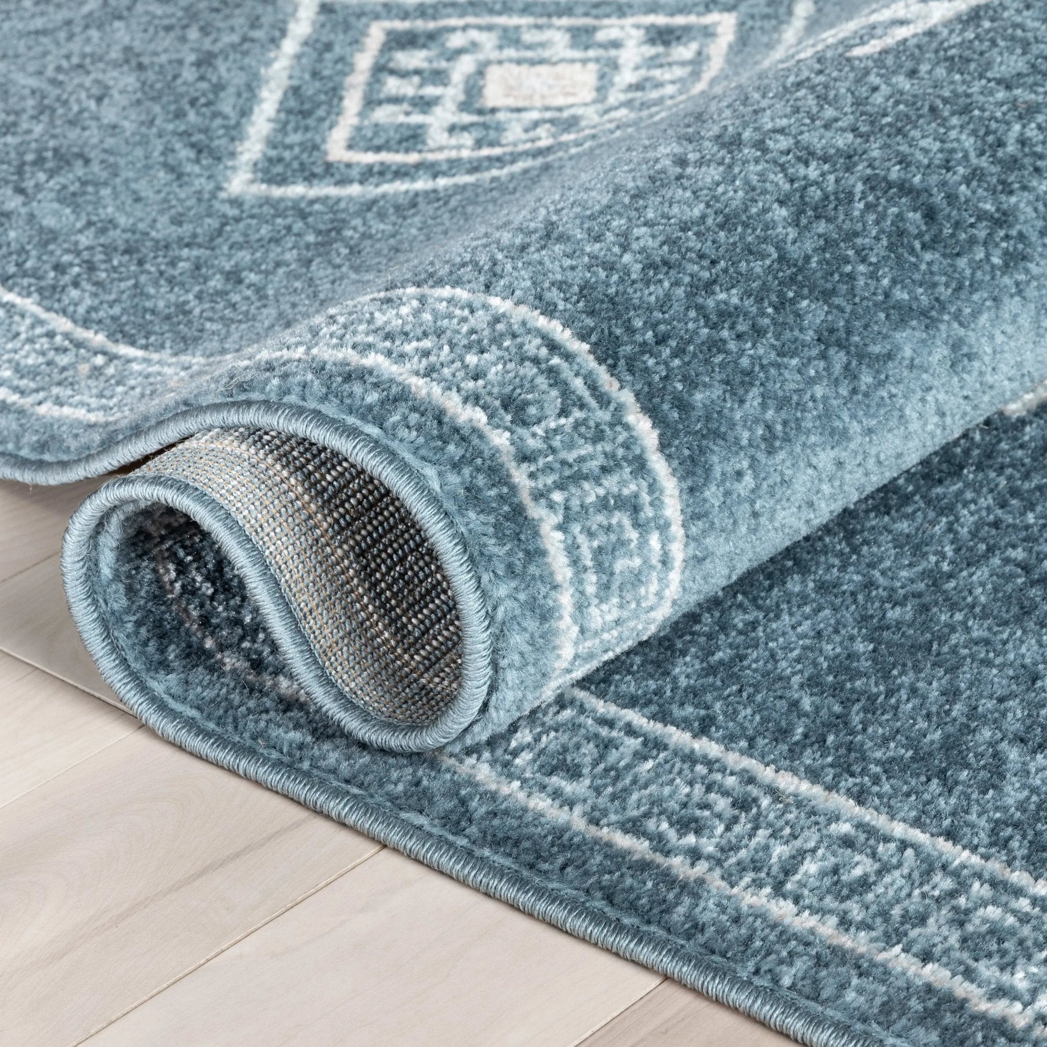 Azra Tribal Medallion Dark Blue Rug、mySite、gigharbornorthrealestate