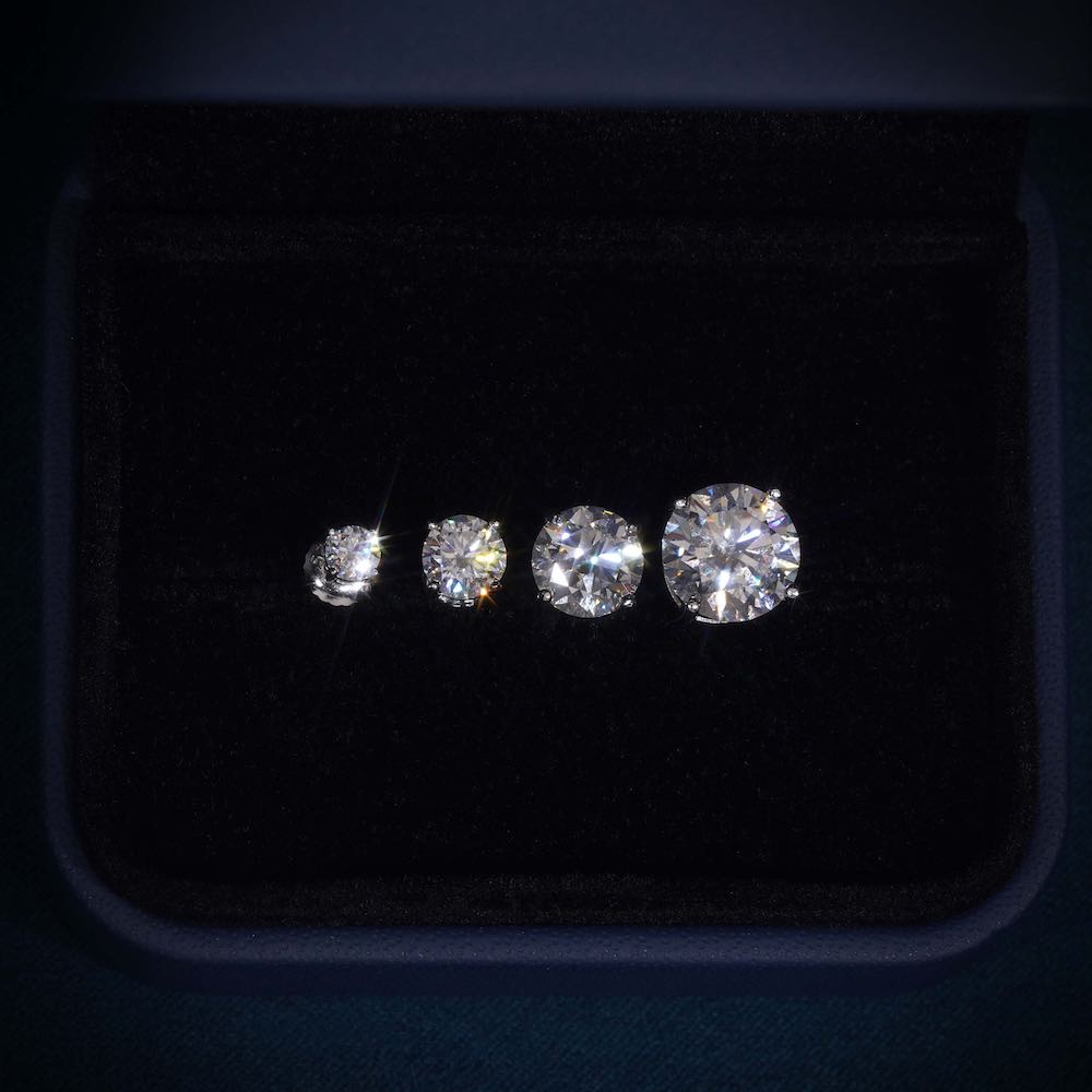 VVS Moissanite Stud Earrings (ALL SIZES)、mySite、hinf8tx79