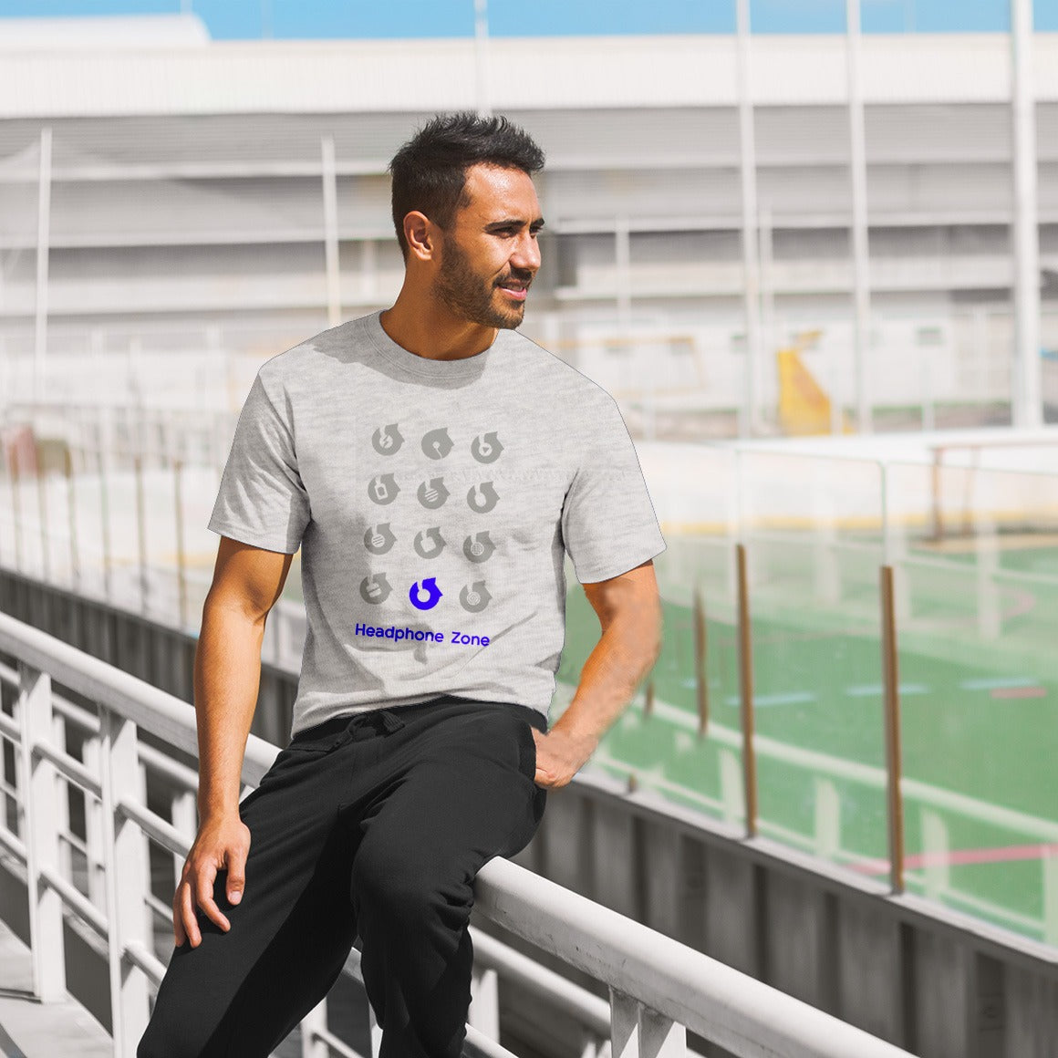  Celebrating Happy Heads T-Shirt、mySite、merchandisen