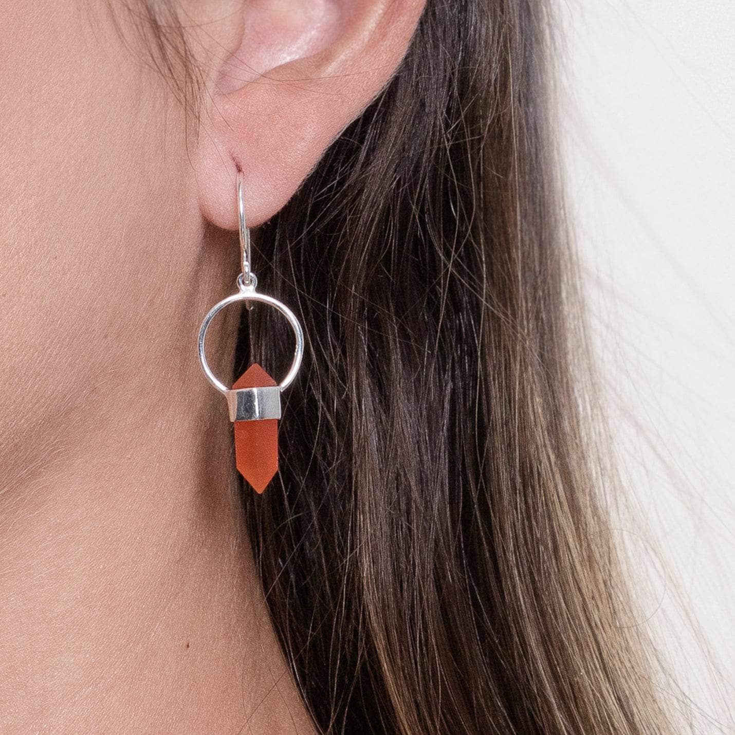 Carnelian Crystal Point Earrings、mySite、hinf8tx79