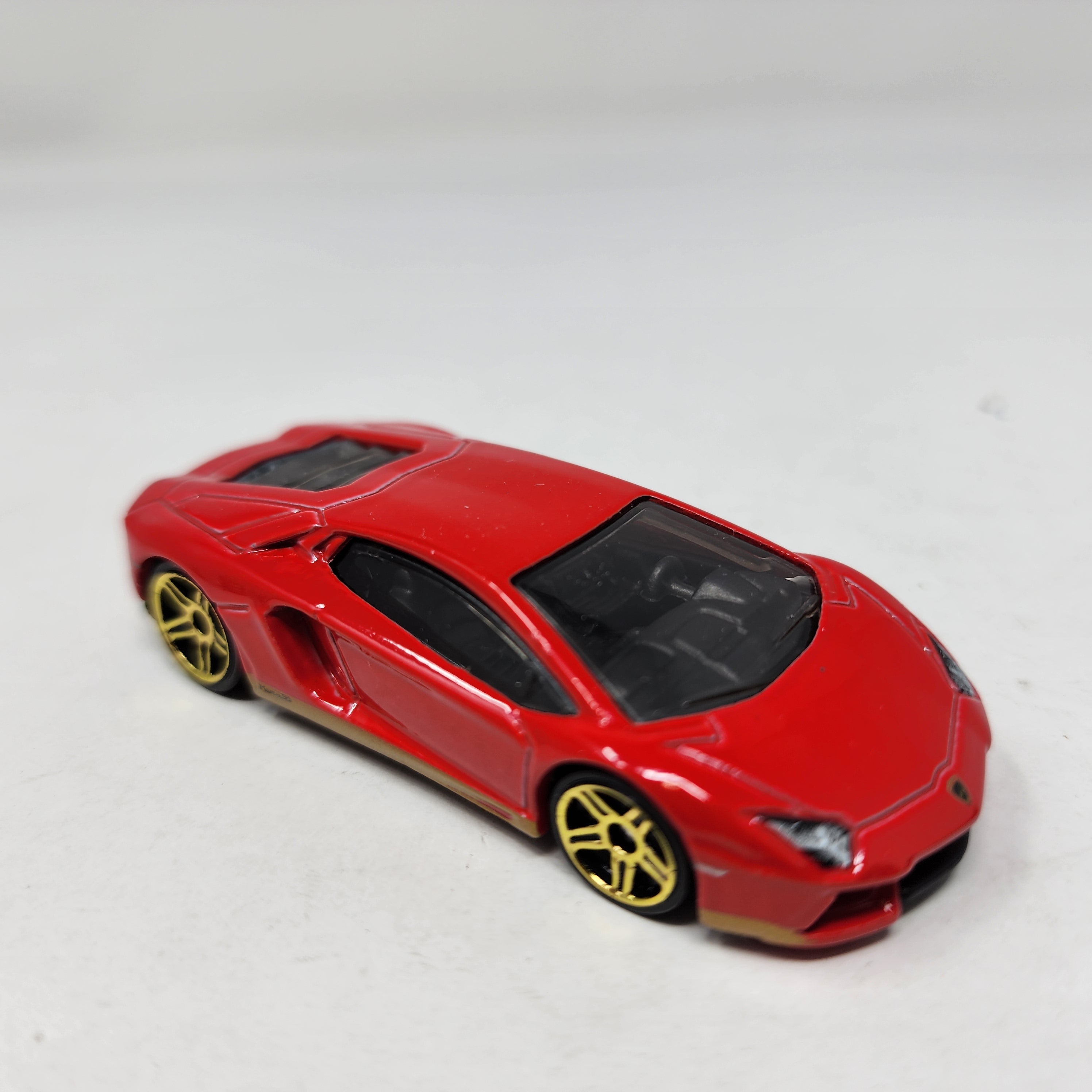 Lamborghini Aventador LP 700-4 * Hot Wheels Loose 1:64 Scale Diecast、mySite、hgirdovlk