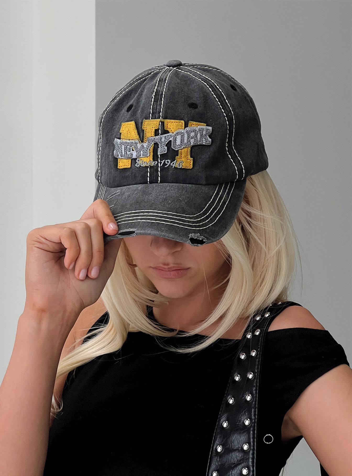 Back To Back Distressed Cap Black、mySite、solidvoid