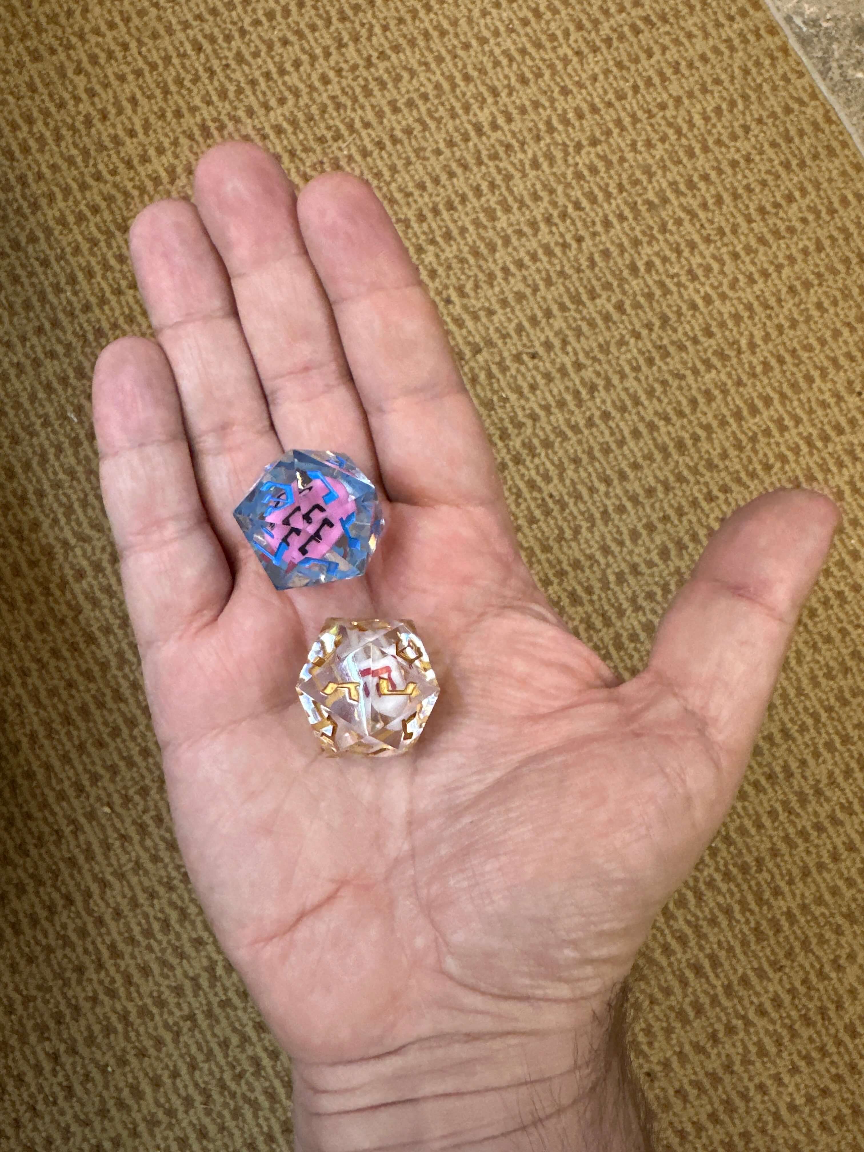 Dreidel4+20: The World's First Twenty-Sided Dreidel: Boxed Set of Two、mySite、topwebapps