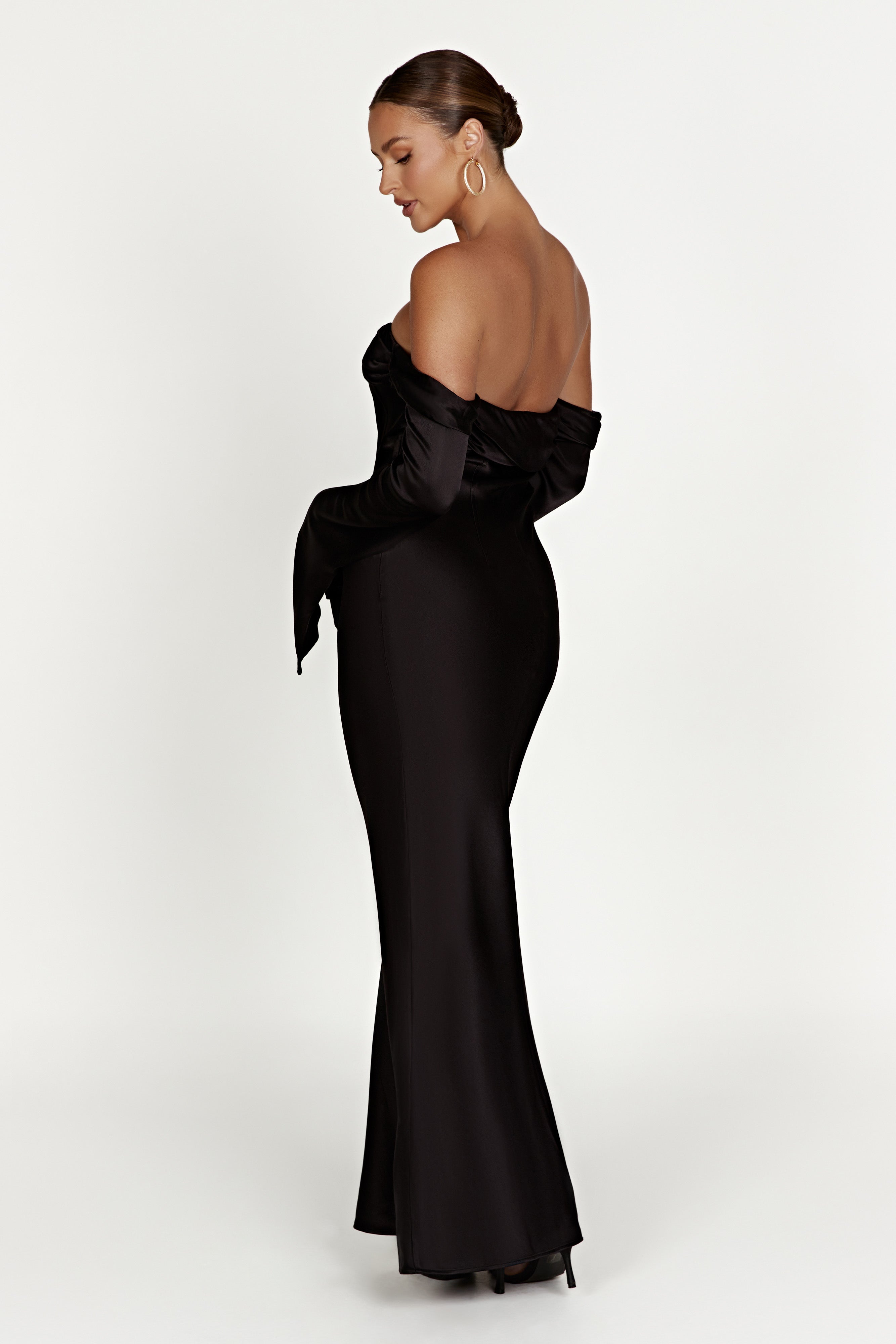 Giselle Off Shoulder Cowl Neck Maxi Dress - Black、mySite、solidvoid