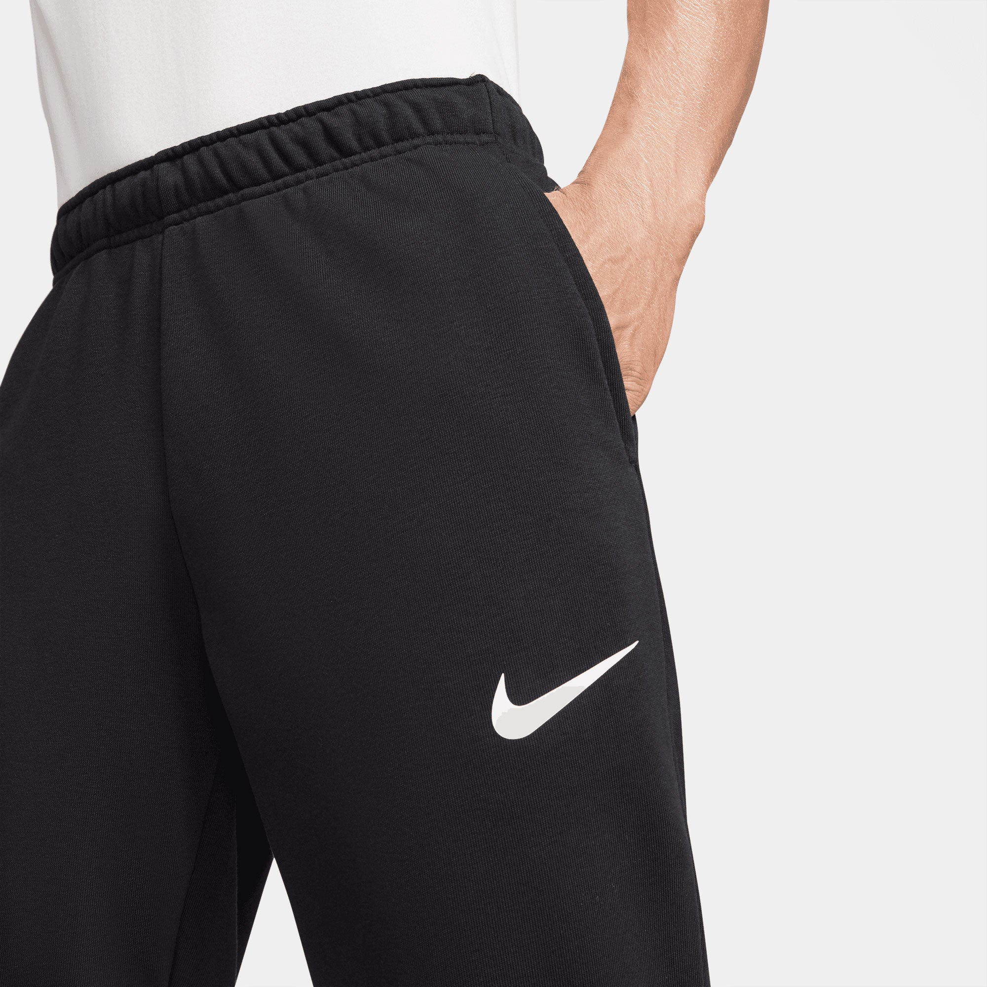Nike Dri-FIT Men's Tapered Training Pants