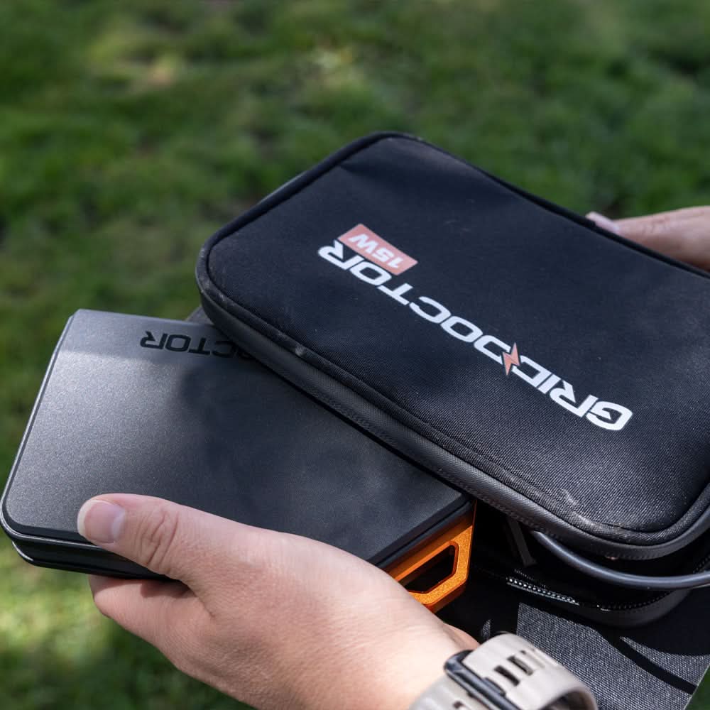 65W Power Bank w/ 15W Solar Panel by Grid Doctor、mySite、solidvoid