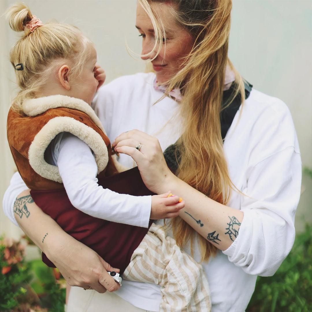  Wildride Toddler Carrier - Merlot、mySite、merchandisen