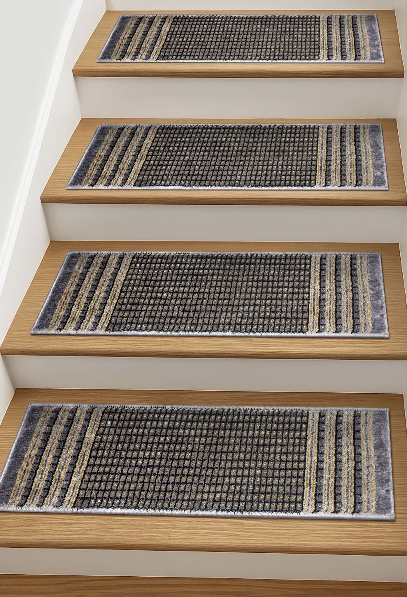 Waylon Grey Stair Tread Rugs、mySite、gigharbornorthrealestate