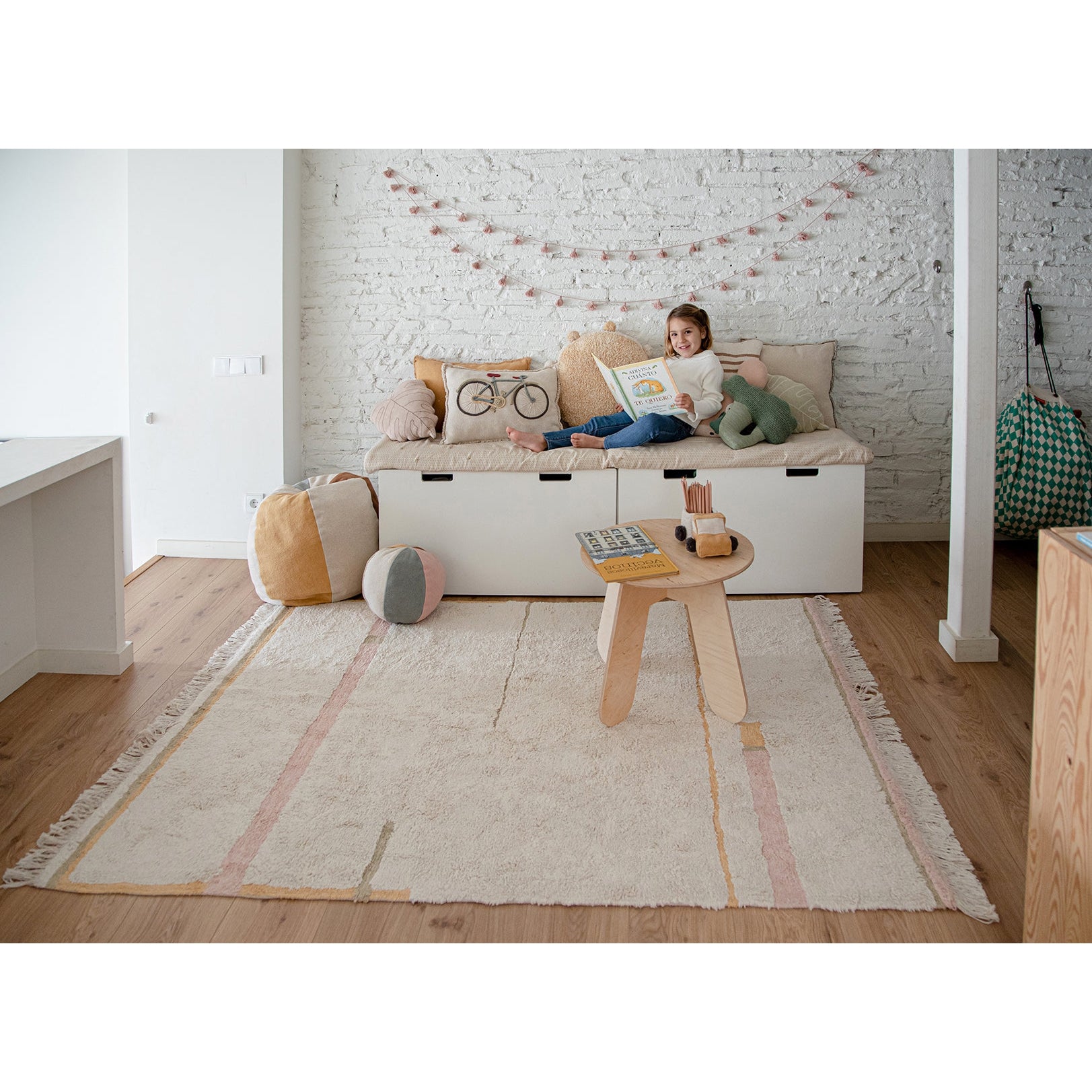 Eco-City Lanes Vintage Nude Washable Area Rug、mySite、gigharbornorthrealestate