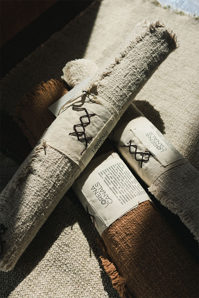 Handloom Placemats Natural and Dark Grey (Set of 4)、mySite、gigharbornorthrealestate