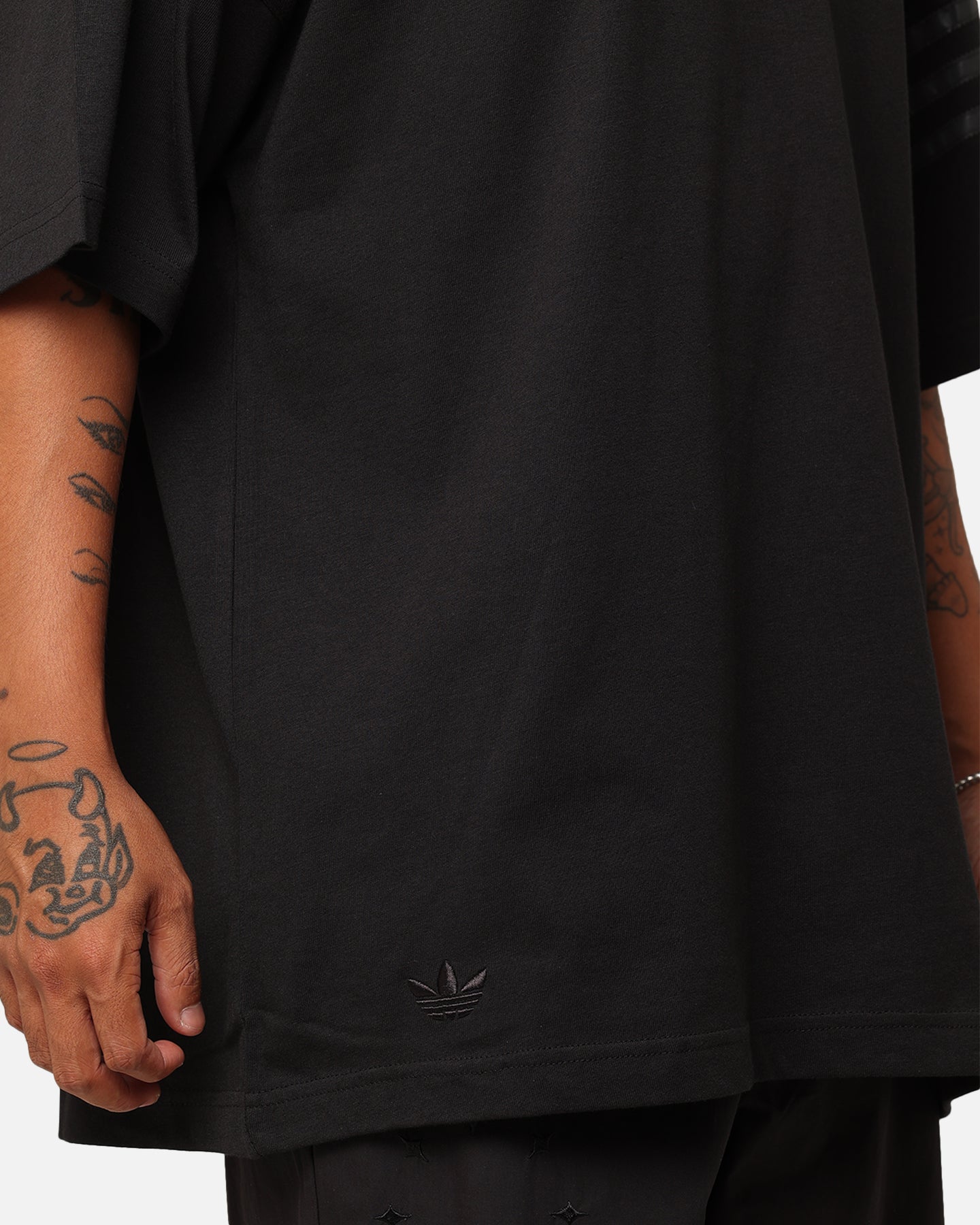 Adidas Street Neuclassic T-Shirt Black、mySite、zt4zffjzw