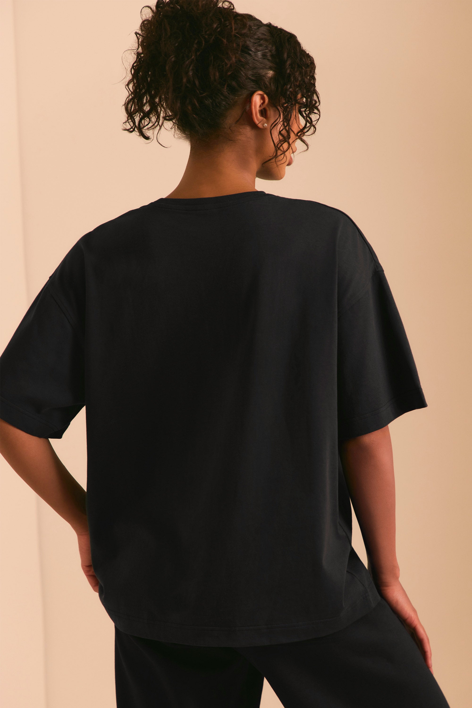 Oversized Short Sleeve T-Shirt in Black、mySite、solidvoid