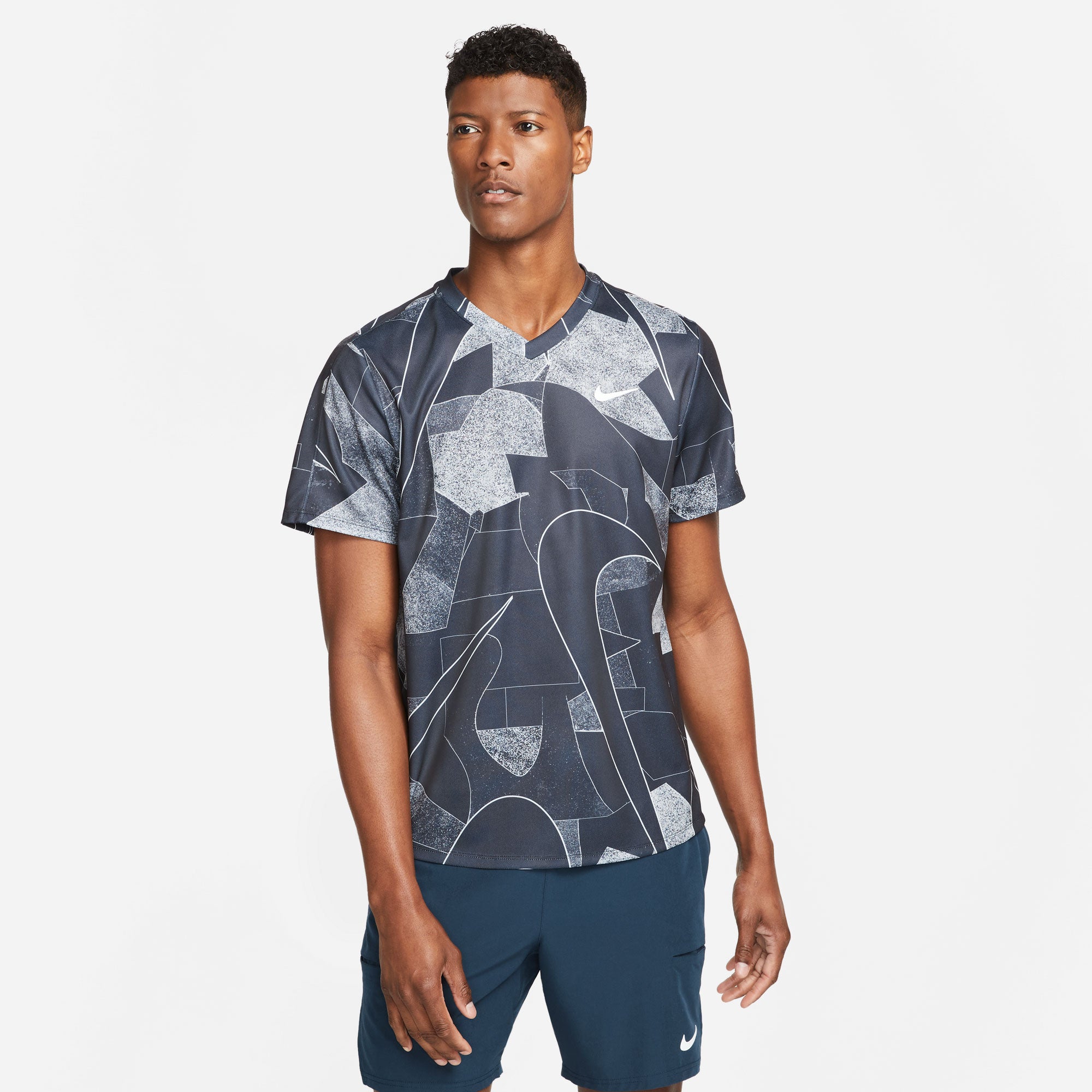 NikeCourt Dri-FIT Victory Men's Printed Tennis Shirt