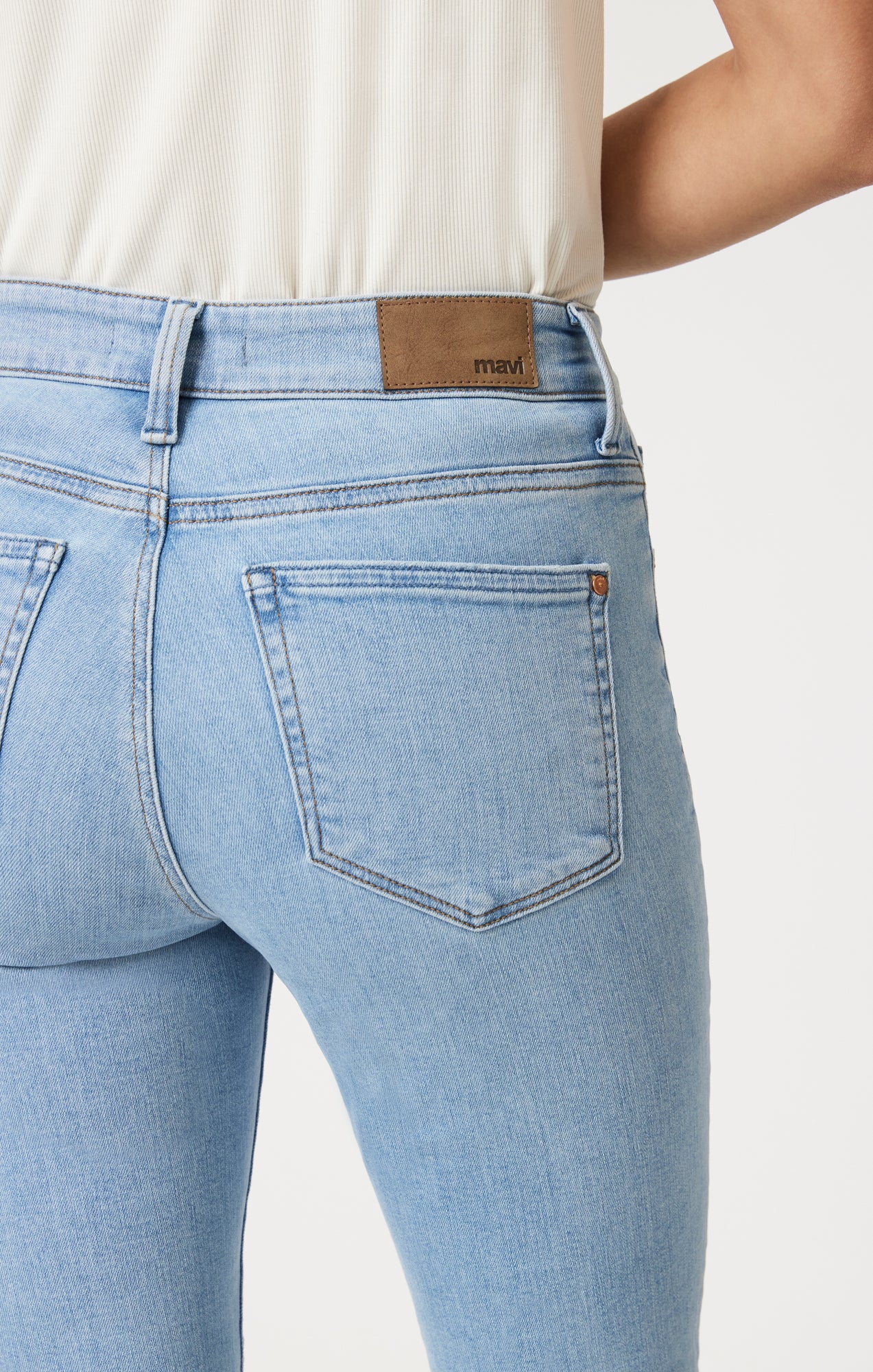 {product_title} - {shop_name}