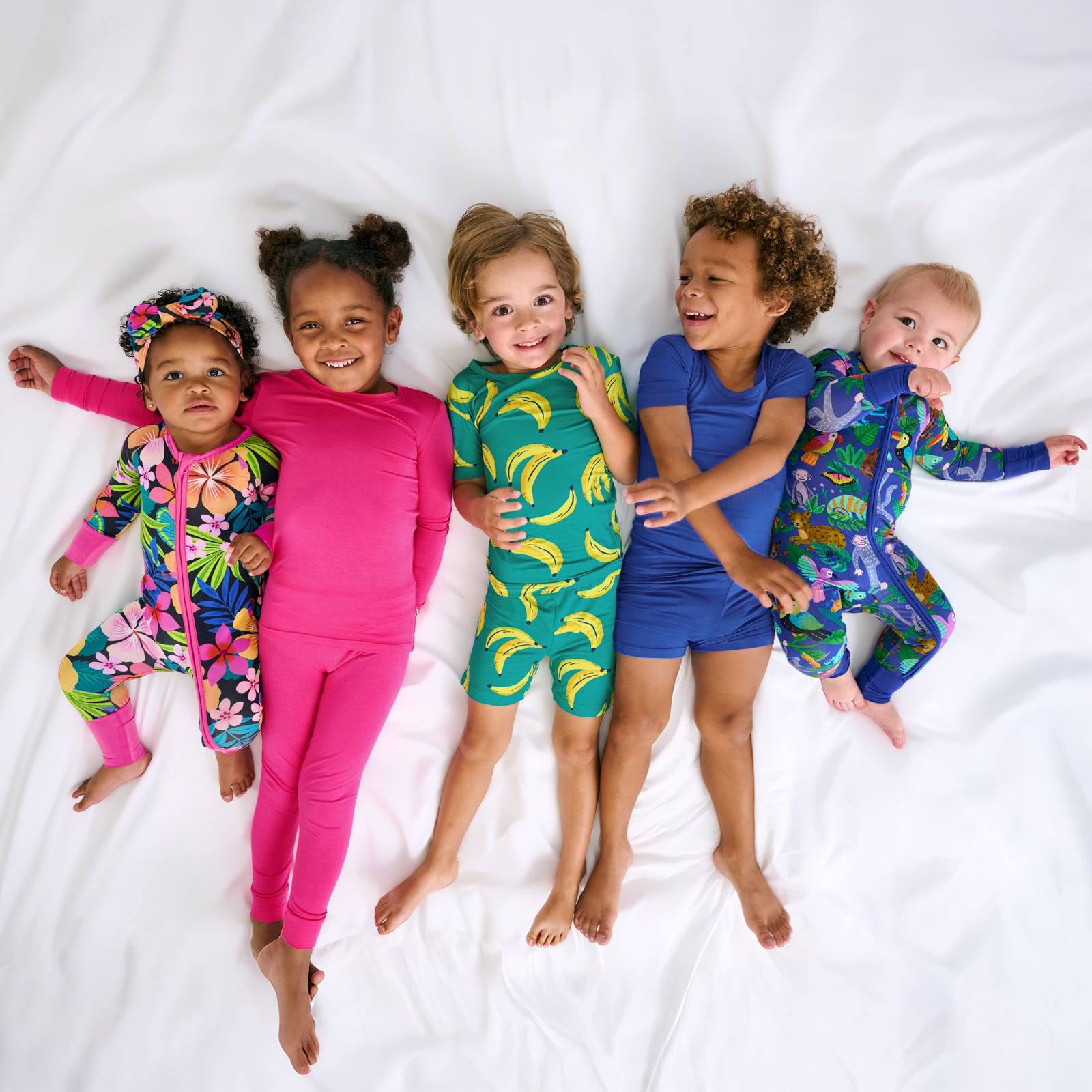 Go Bananas Two-Piece Short Sleeve & Shorts Pajama Set、mySite、g9winljtr