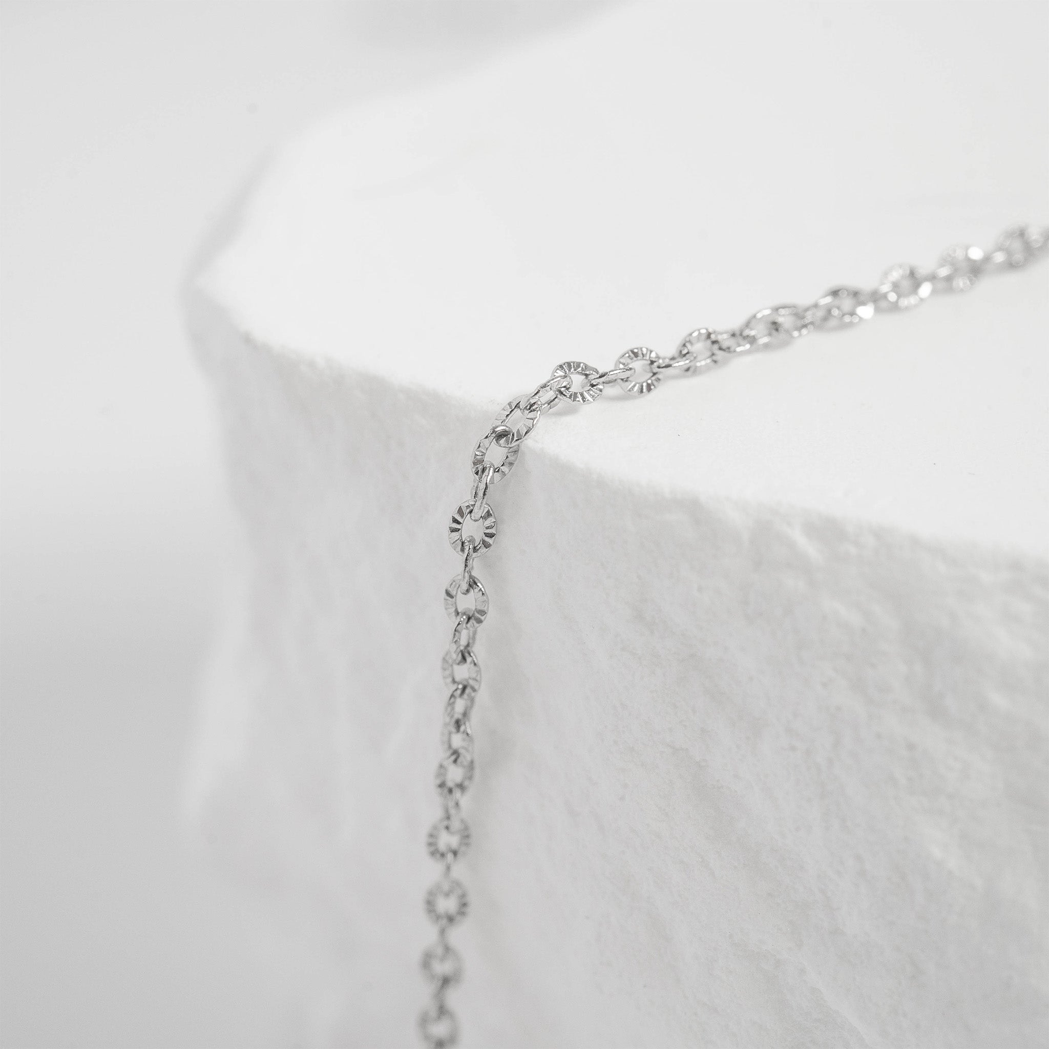 18K Gold PVD Stainless Steel Crimped Oval Link Chain Necklace / CHN3012、mySite、dreamappss