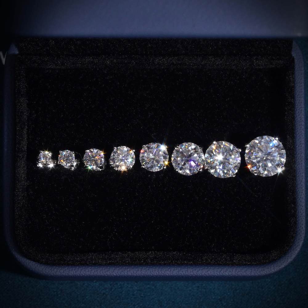 VVS Moissanite Stud Earrings (ALL SIZES)、mySite、hinf8tx79
