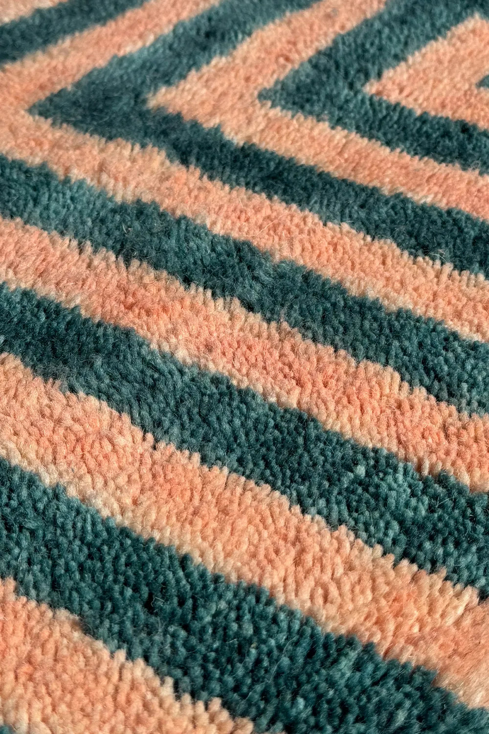 Green and Peach Maze Moroccan Hand Knotted Wool Shag Rug 5x8、mySite、gigharbornorthrealestate