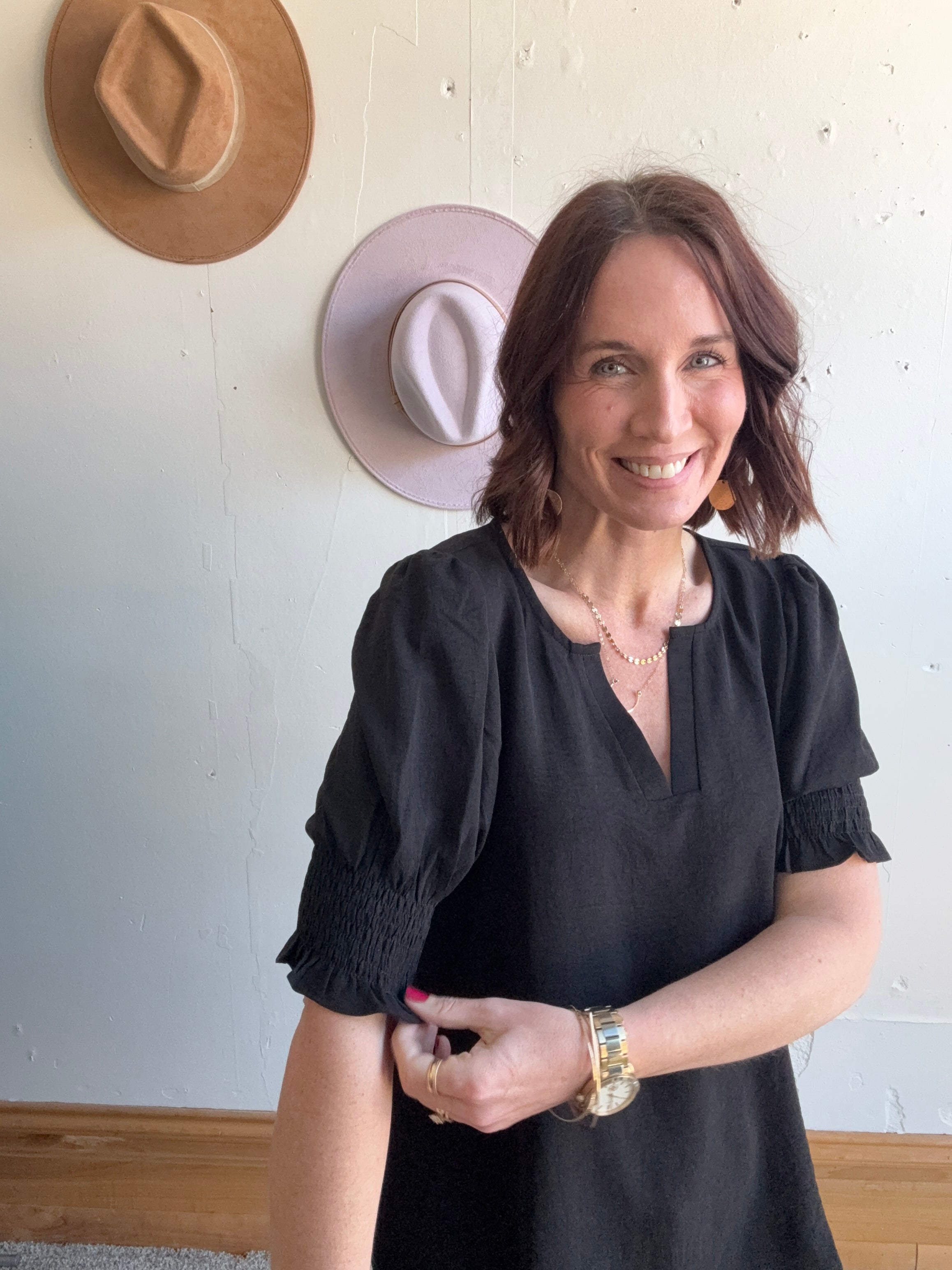 Carmen's Blouse、mySite、garagedoors4me