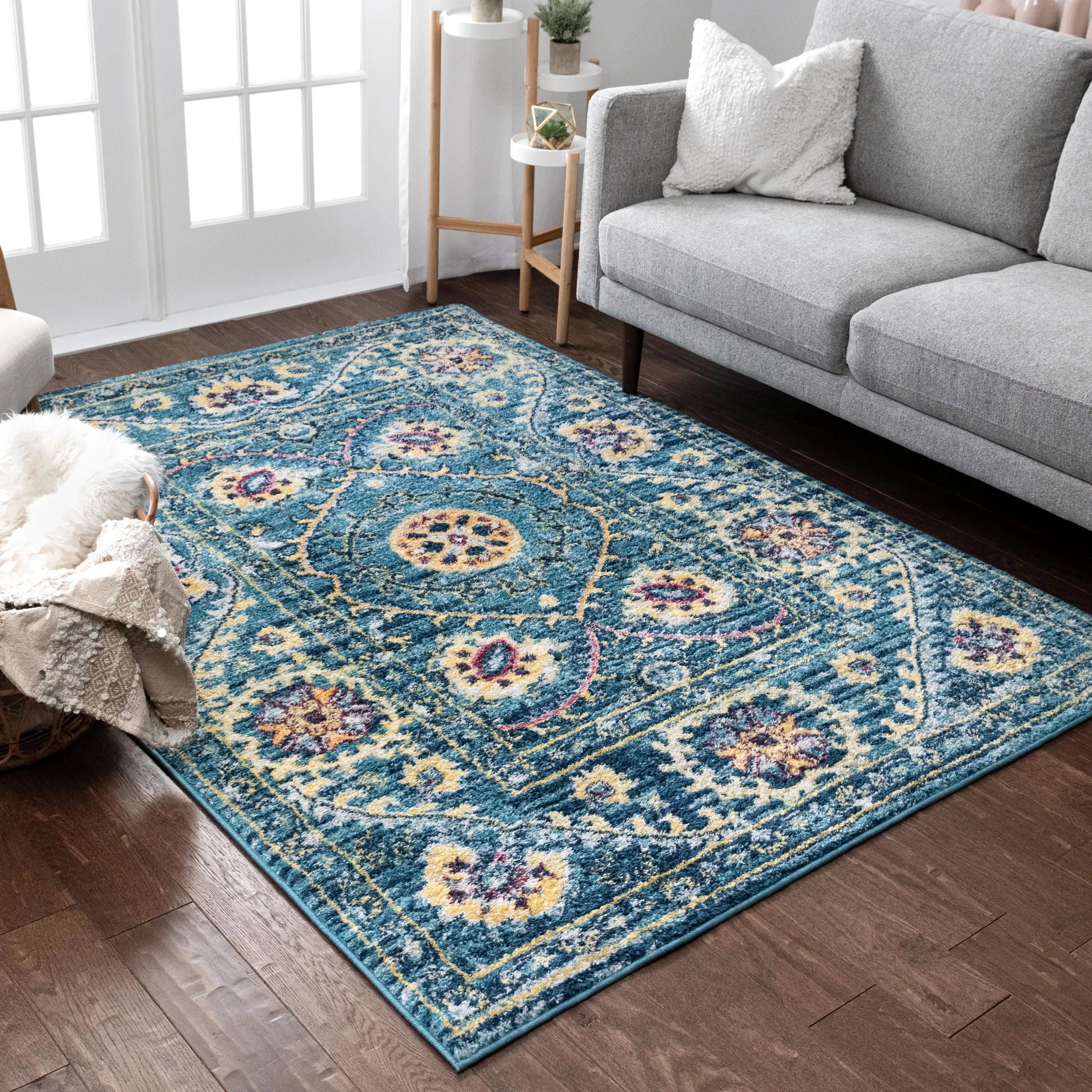 Mae Blue Modern Bohemian 7'10 x 9'10 Rug、mySite、gigharbornorthrealestate