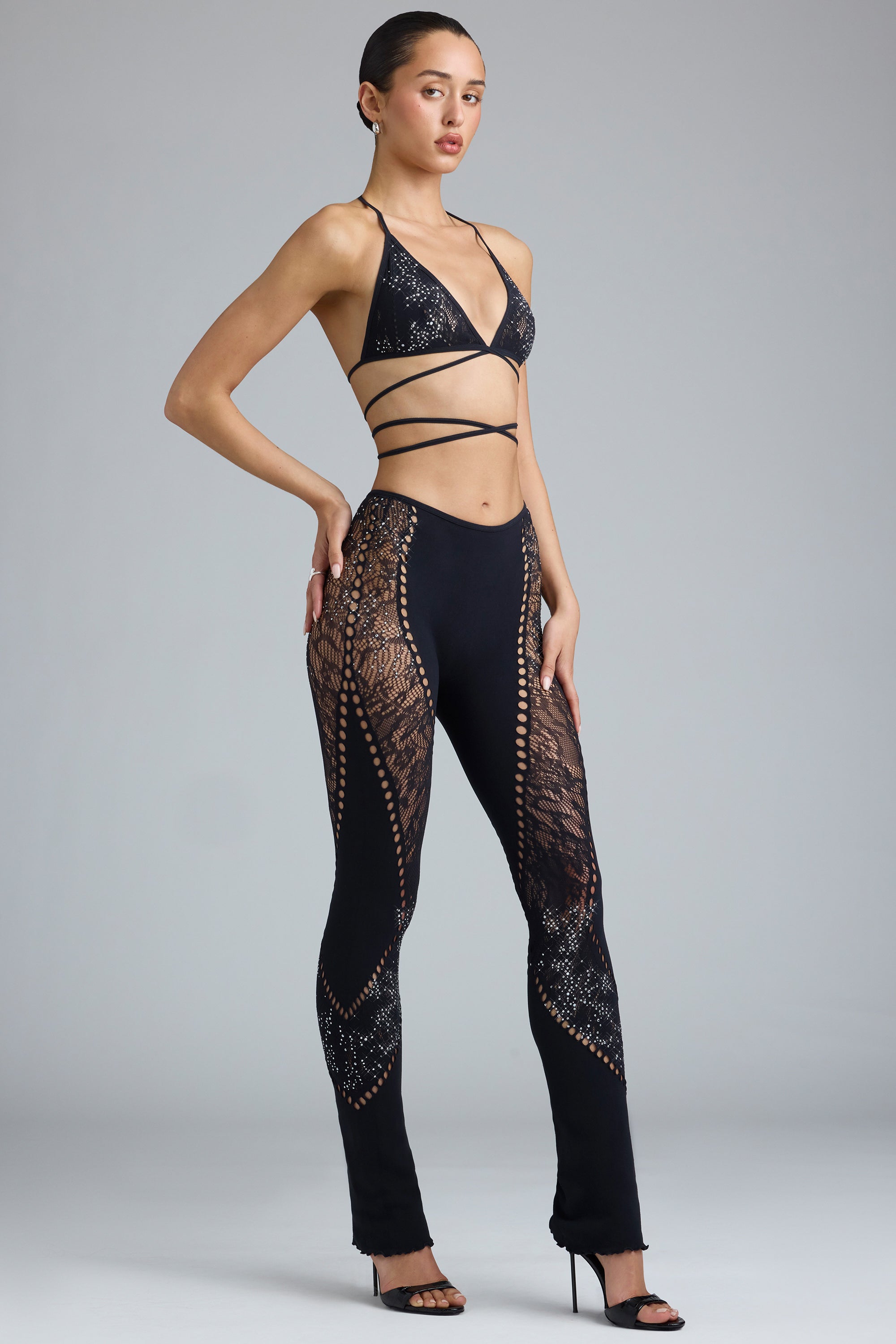 Embellished Mid-Rise Flared Trousers in Black、mySite、solidvoid