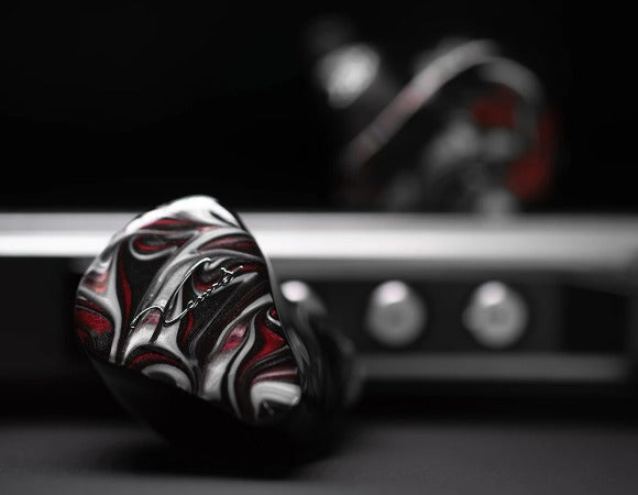 Headphone-Zone-Mangird-XENNS-UP