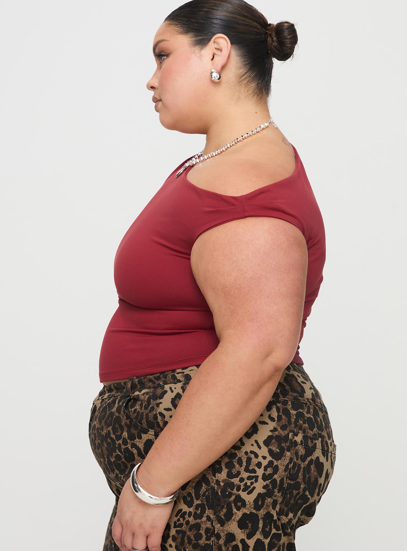 Danza Top Red Curve、mySite、solidvoid