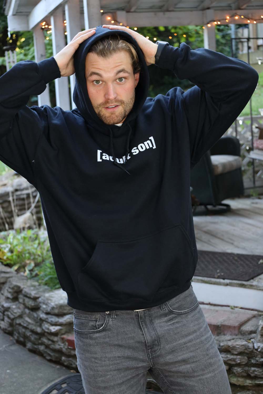 {product_title} - {shop_name}