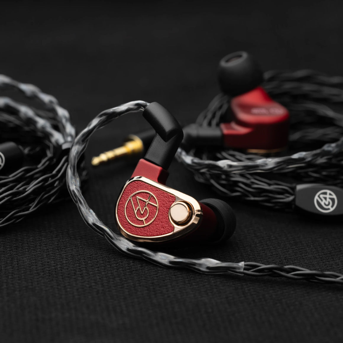  64 Audio - U18t、mySite、merchandisen