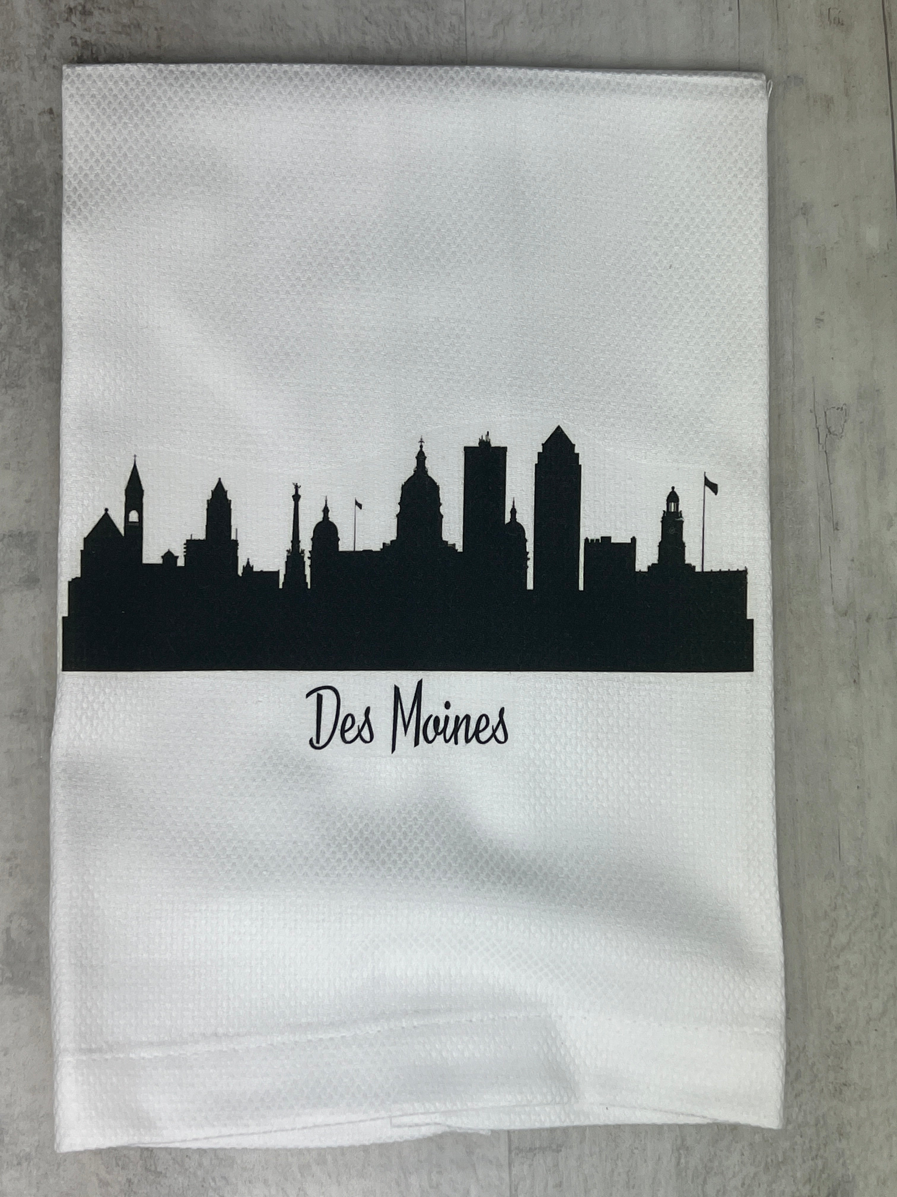 Des Moines Skyline Tea Towel、mySite、garagedoors4me