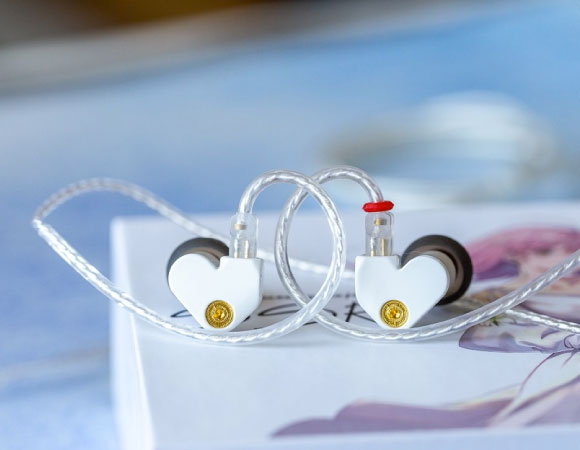 Headphone-Zone-Moondrop-SSR
