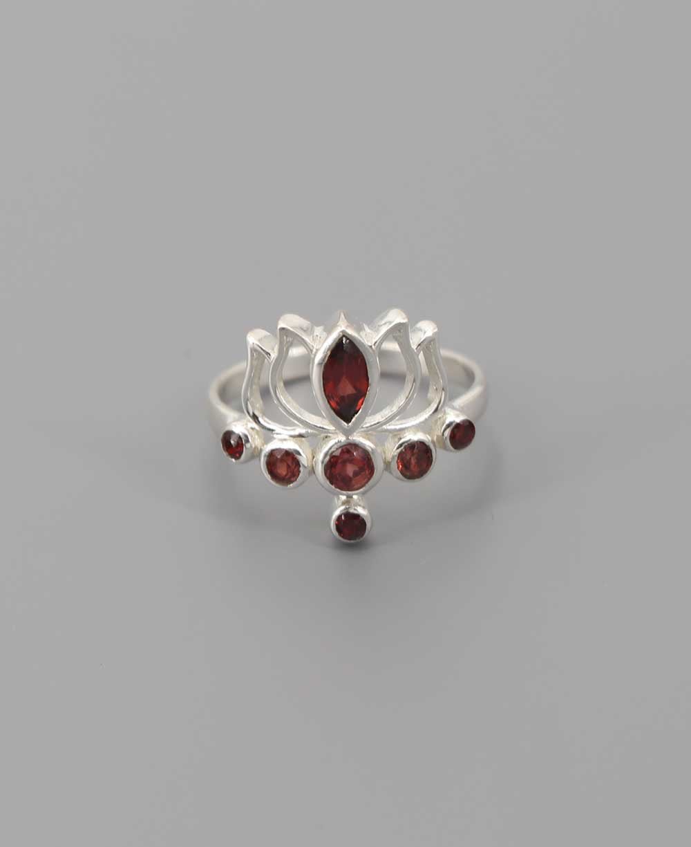 Sterling Silver Garnet Lotus Ring、mySite、topwebapps