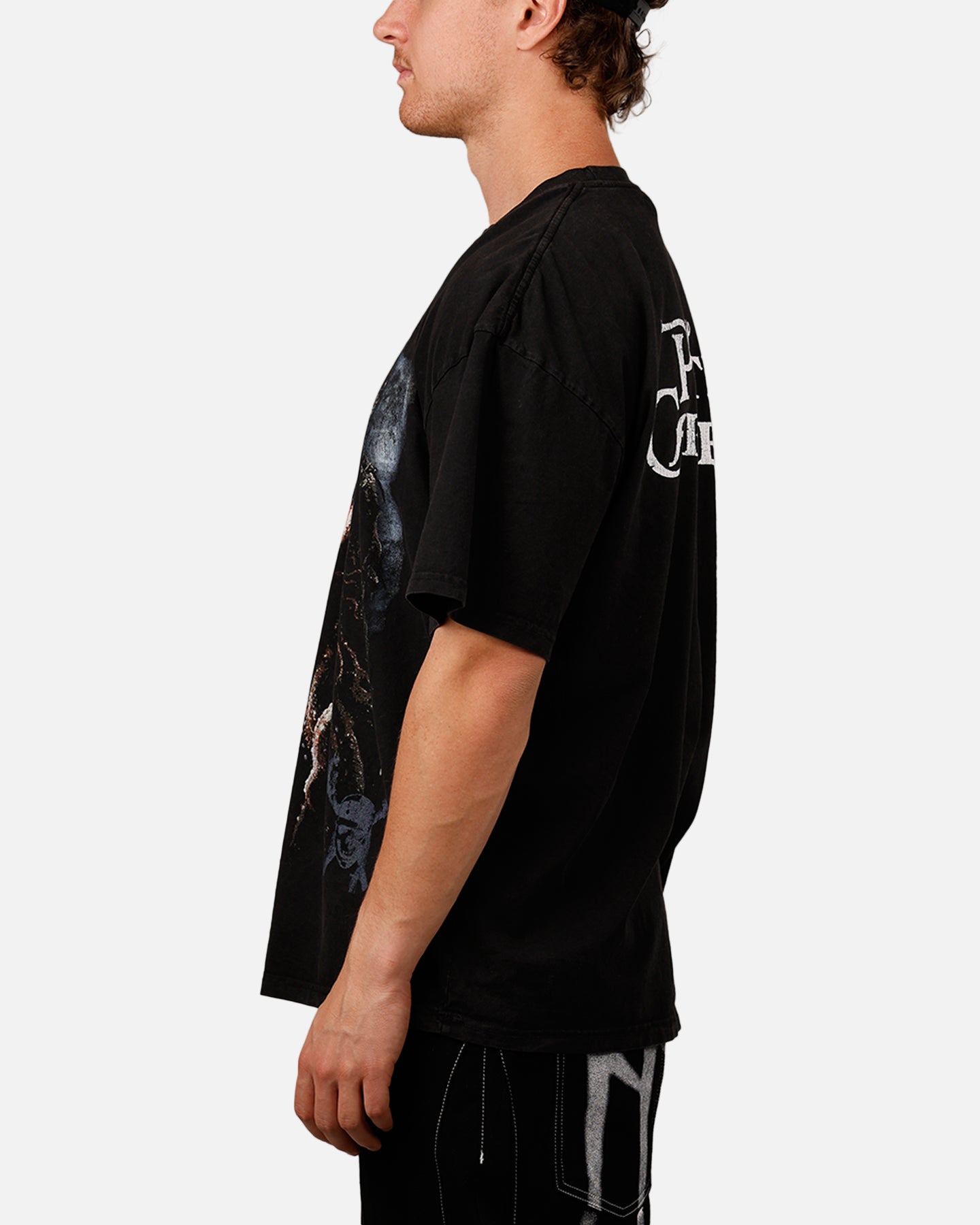 {product_title} - {shop_name}