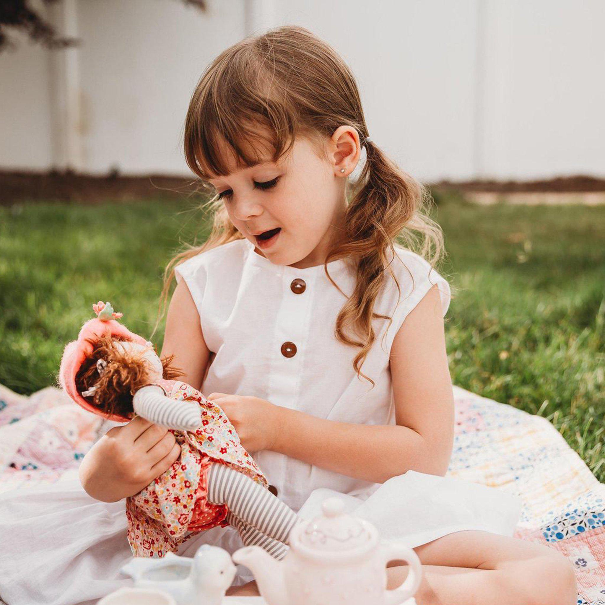 RETIRED - Daisy Girl Friend Doll and Book Gift Set、mySite、g9winljtr