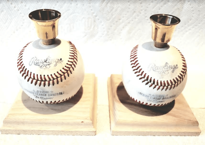 Pro Baseball Shabbat Candlesticks、mySite、topwebapps